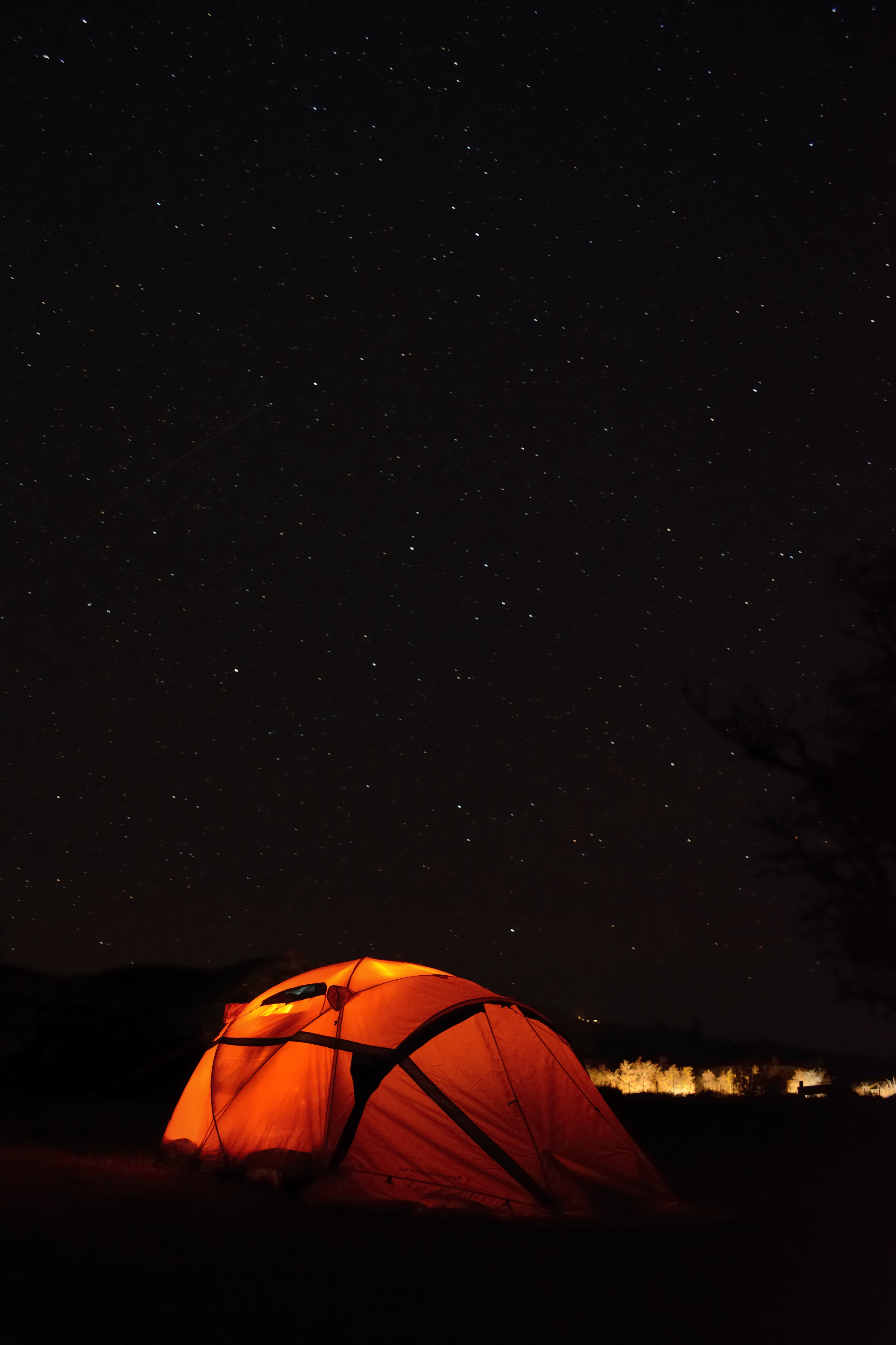 Download mobile wallpaper Camping, Stars, Campsite, Starry Sky, Tent, Night, Dark for free.