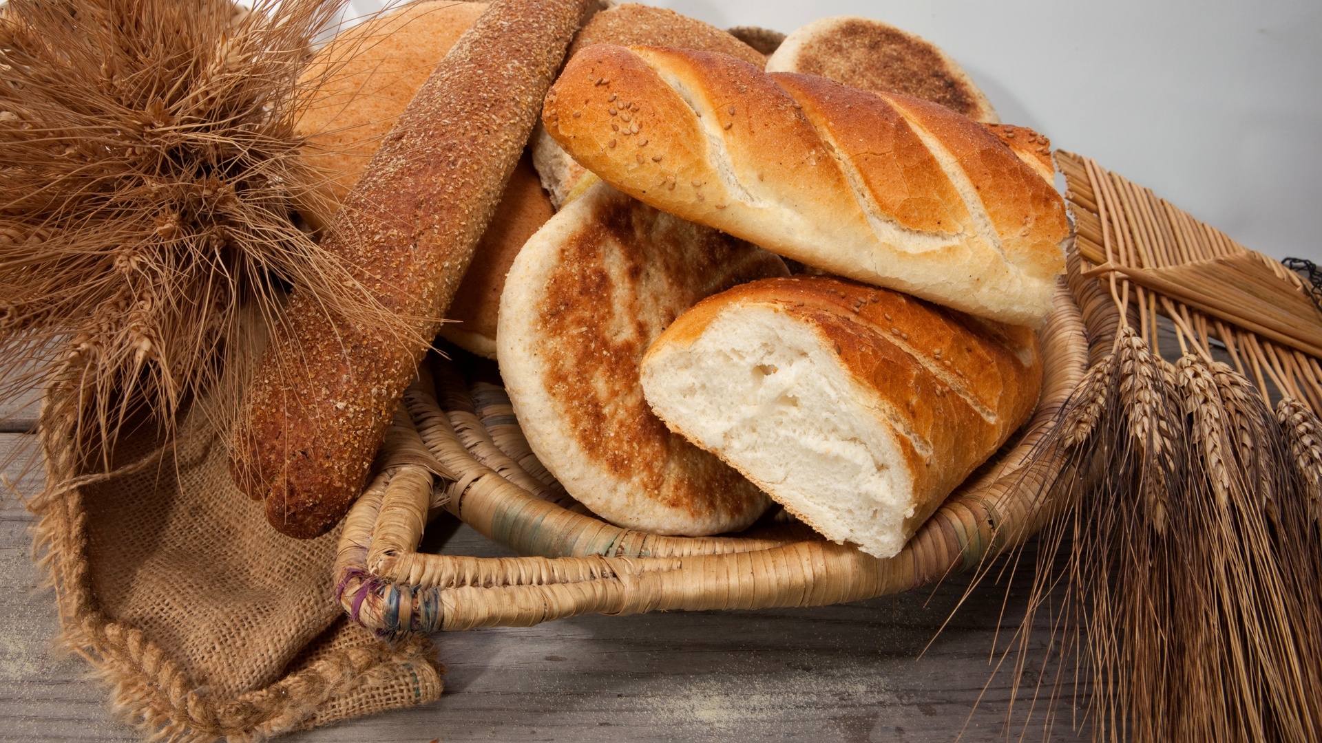 Bread  8k Backgrounds