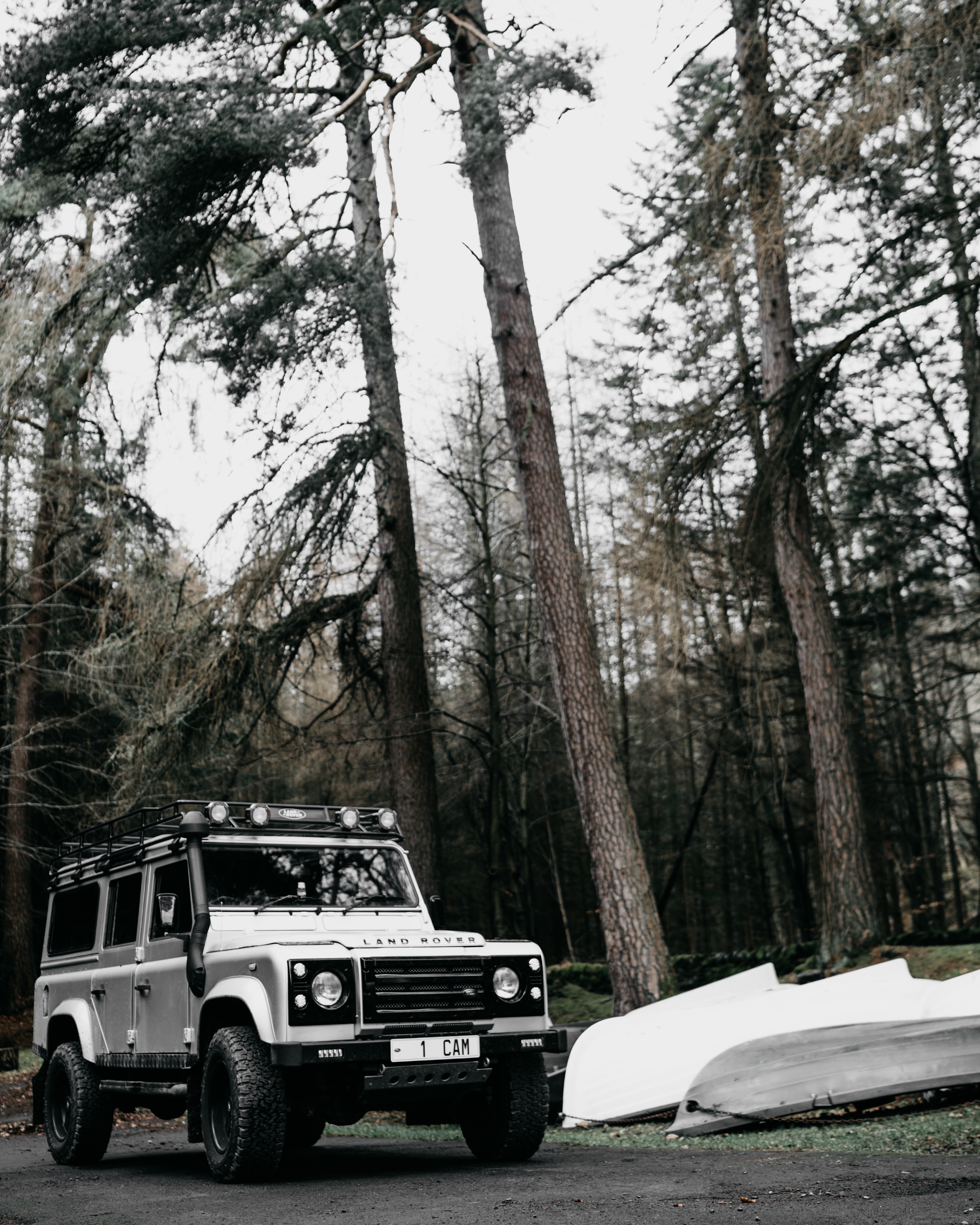 Land Rover Defender HD download for free