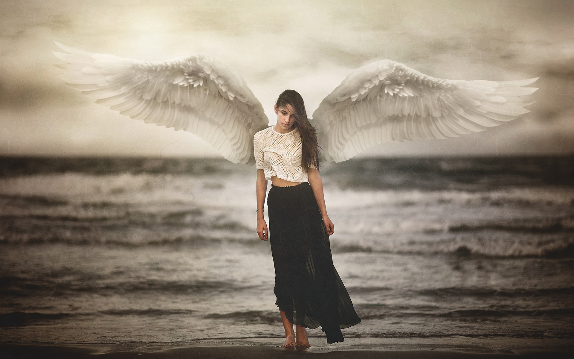 Angels women. Девушка - ангел. Девушка с крыльями. Девушка с крыльями ангела. Фотосессия с крыльями ангела.