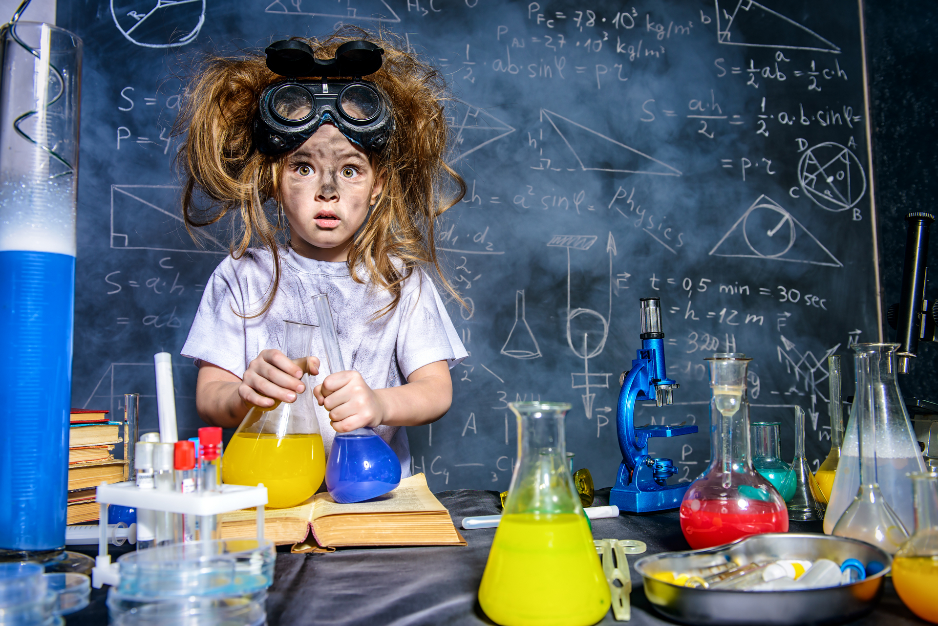 Урок в мире интересного. Химические опыты для детей. Химия для детей. Дети на уроке химии. Химия опыты для детей.