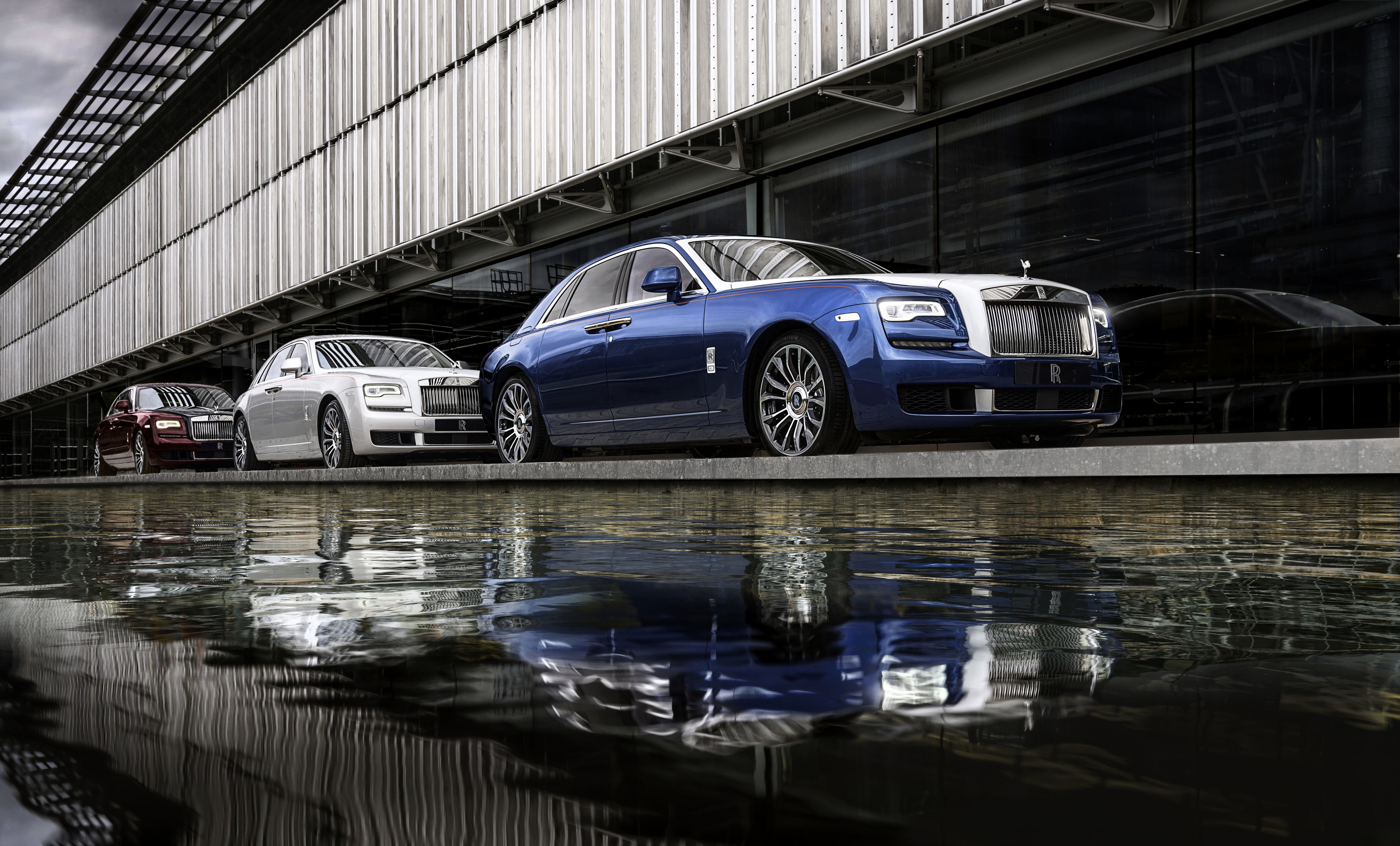 Download mobile wallpaper Rolls Royce, Reflection, Car, Vehicles, White Car, Rolls Royce Ghost for free.