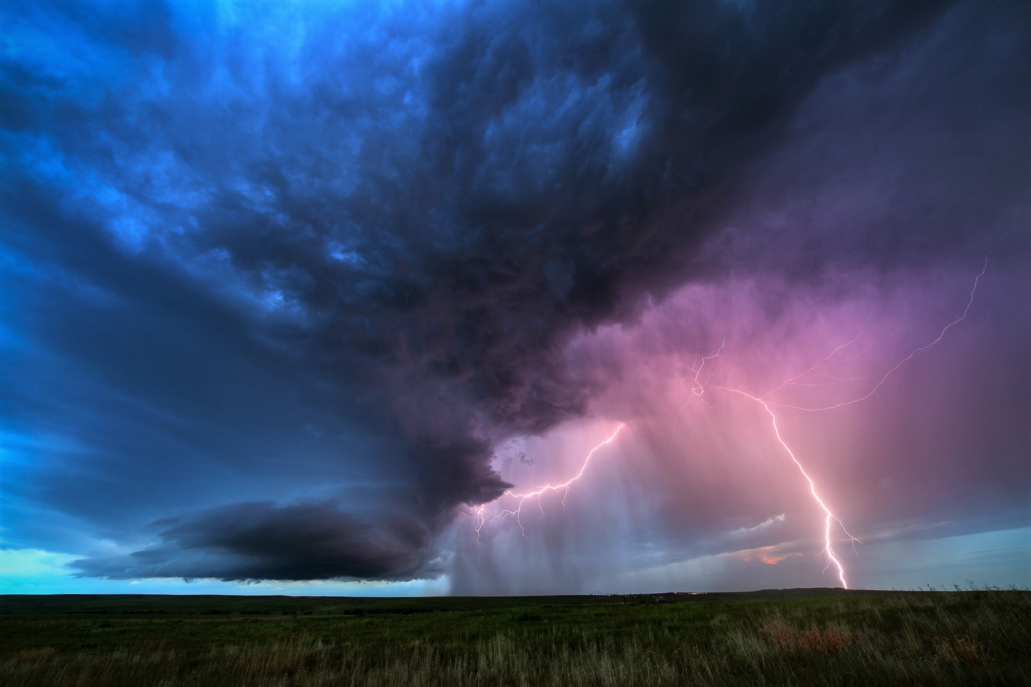 Lightning sky фото