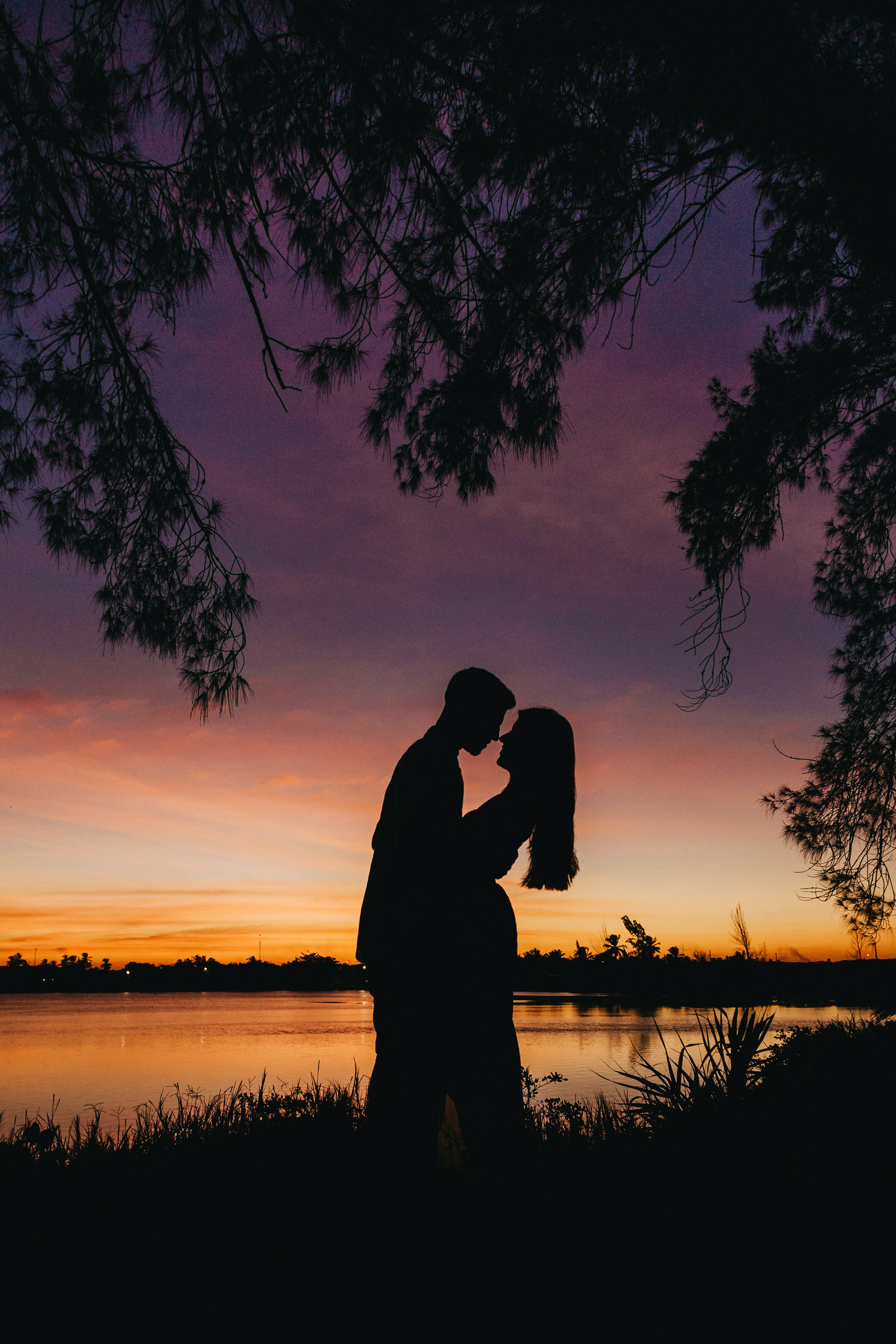 63472 Hintergrundbild herunterladen romantik, sunset, liebe, silhouette - Bildschirmschoner und Bilder kostenlos