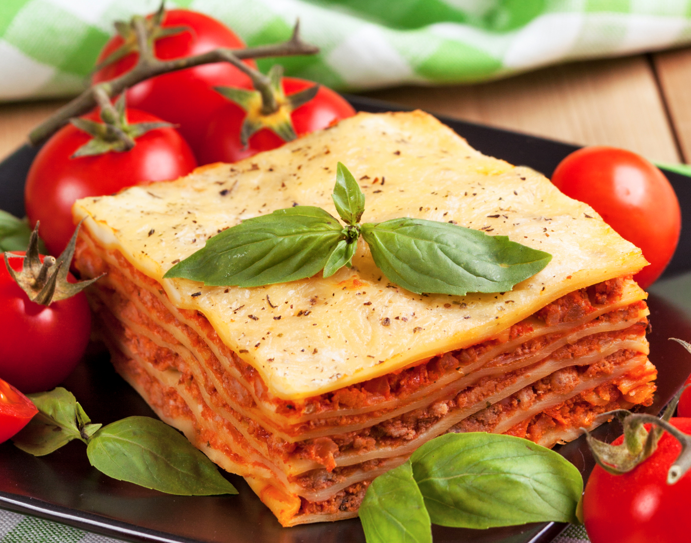 android food, lasagna, tomato