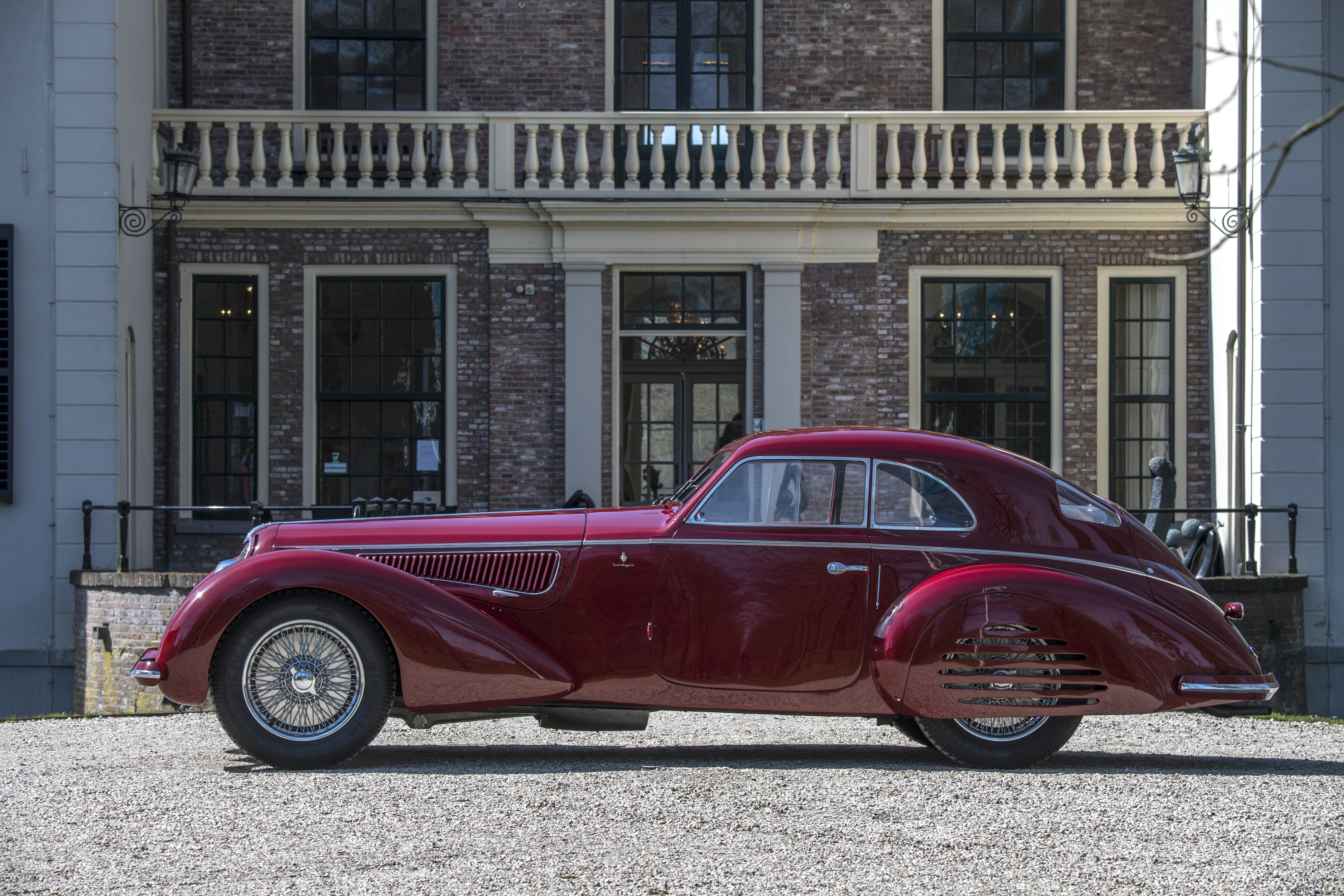 Alfa Romeo 8c 2900b lungo Touring Berlinetta