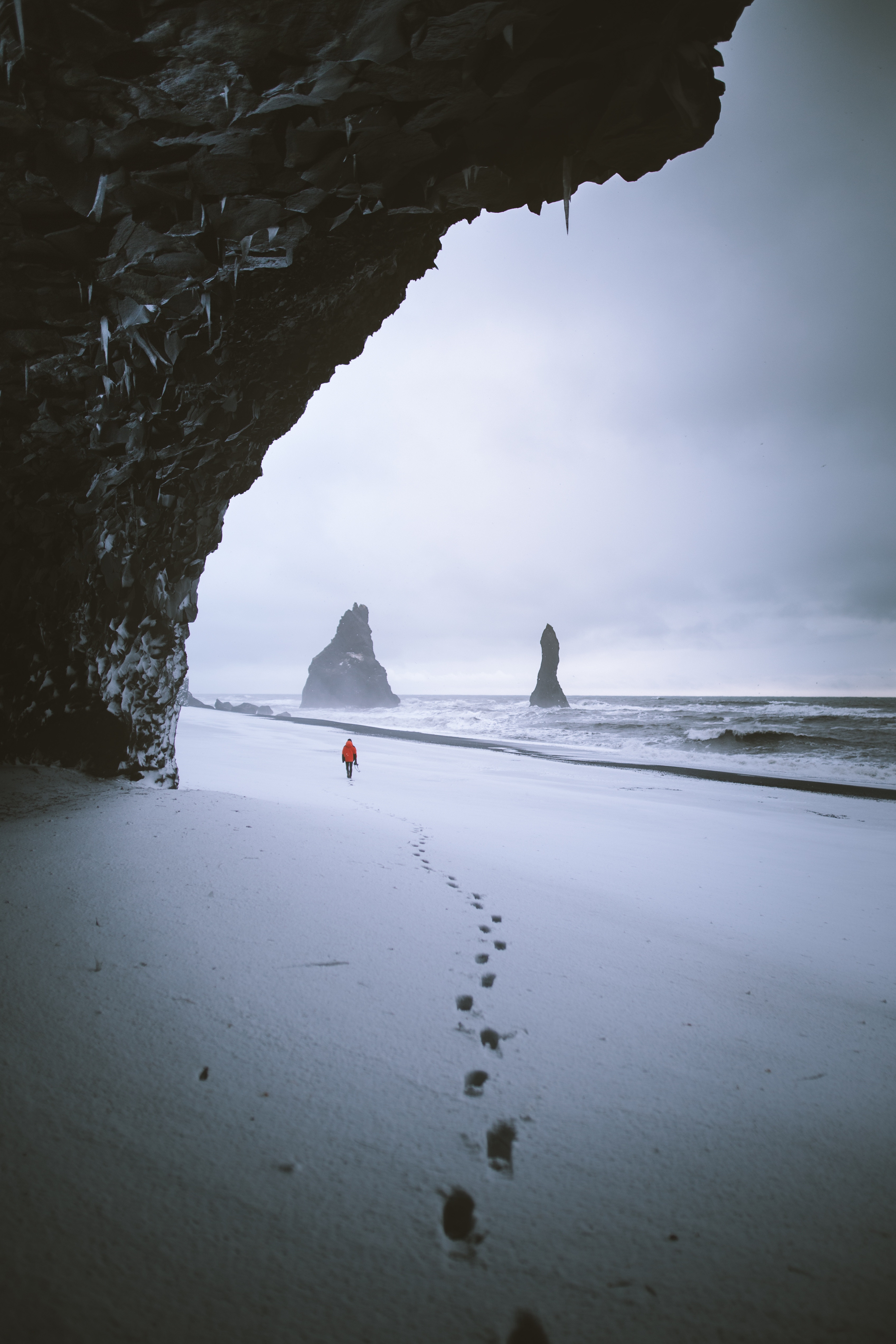 lonely, alone, nature, snow, rock, stroll, traces