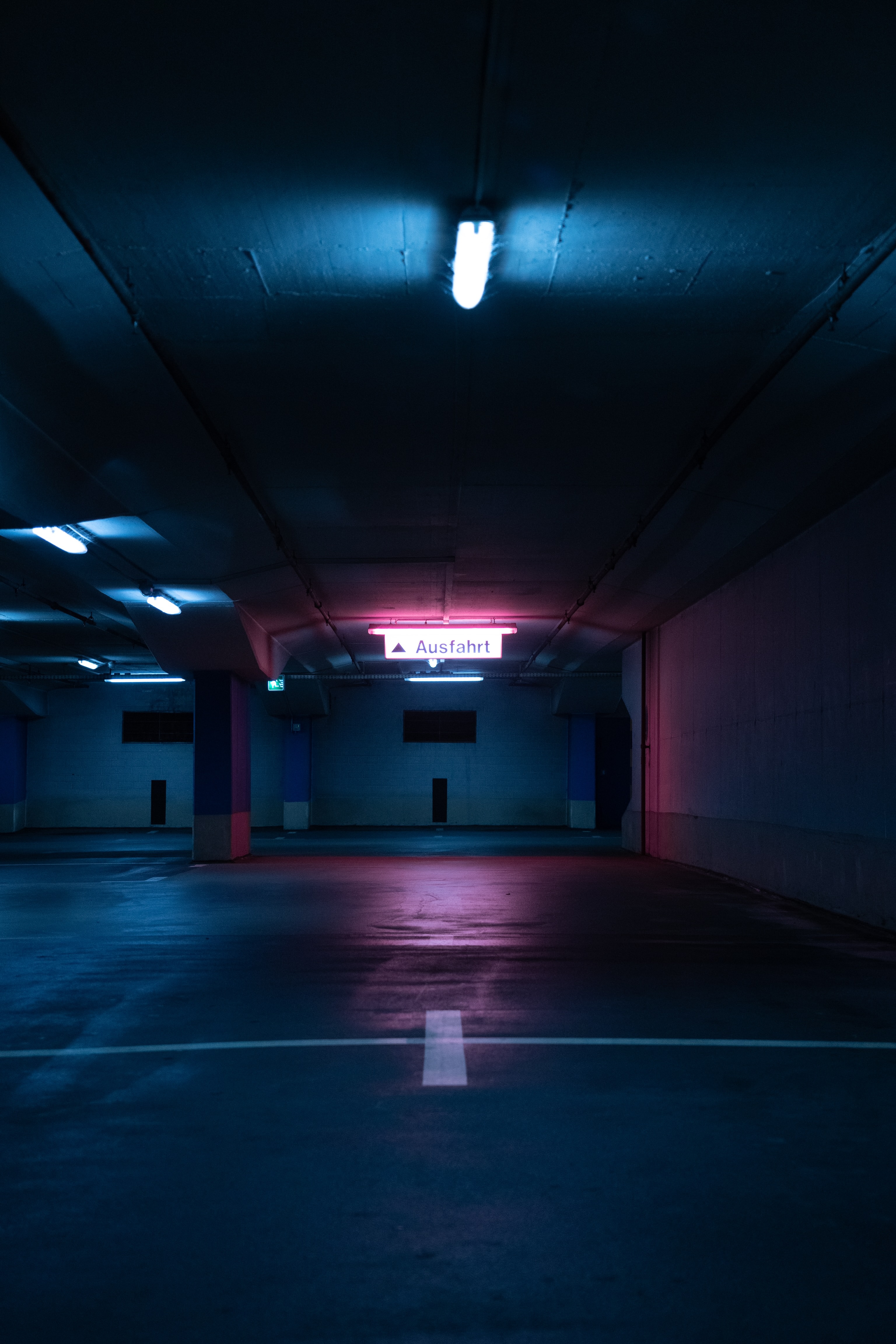 neon, shine, light, miscellanea, miscellaneous, parking, underground HD wallpaper