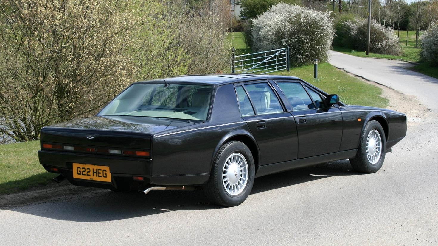 Aston Martin Lagonda 2016