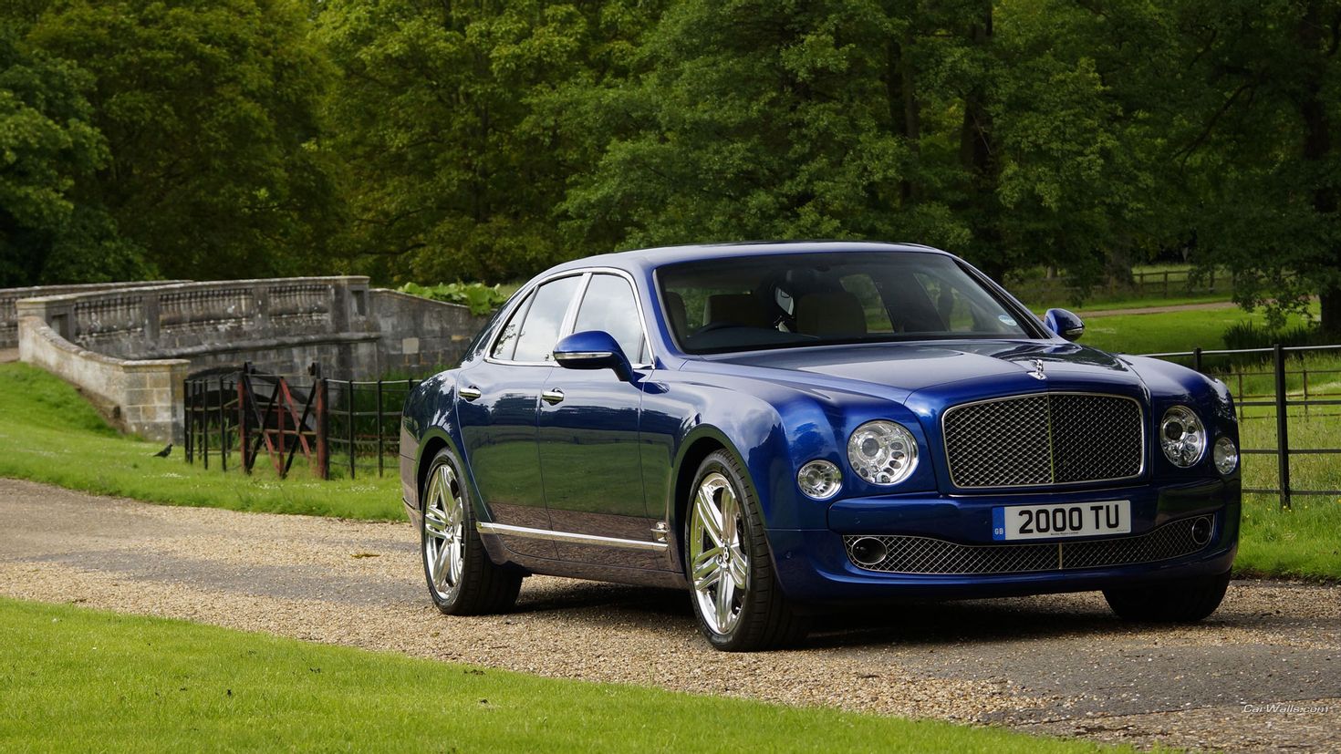 Бентли фото. Bentley Mulsanne 2021. Бентли Мульсан 2006.. Бентли Мульсан 2008. Бентли Мульсан 1992.