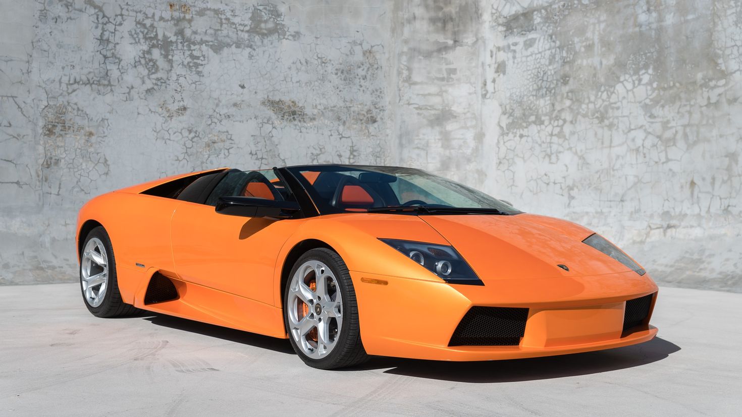 Lamborghini оранжевая Мурселаго