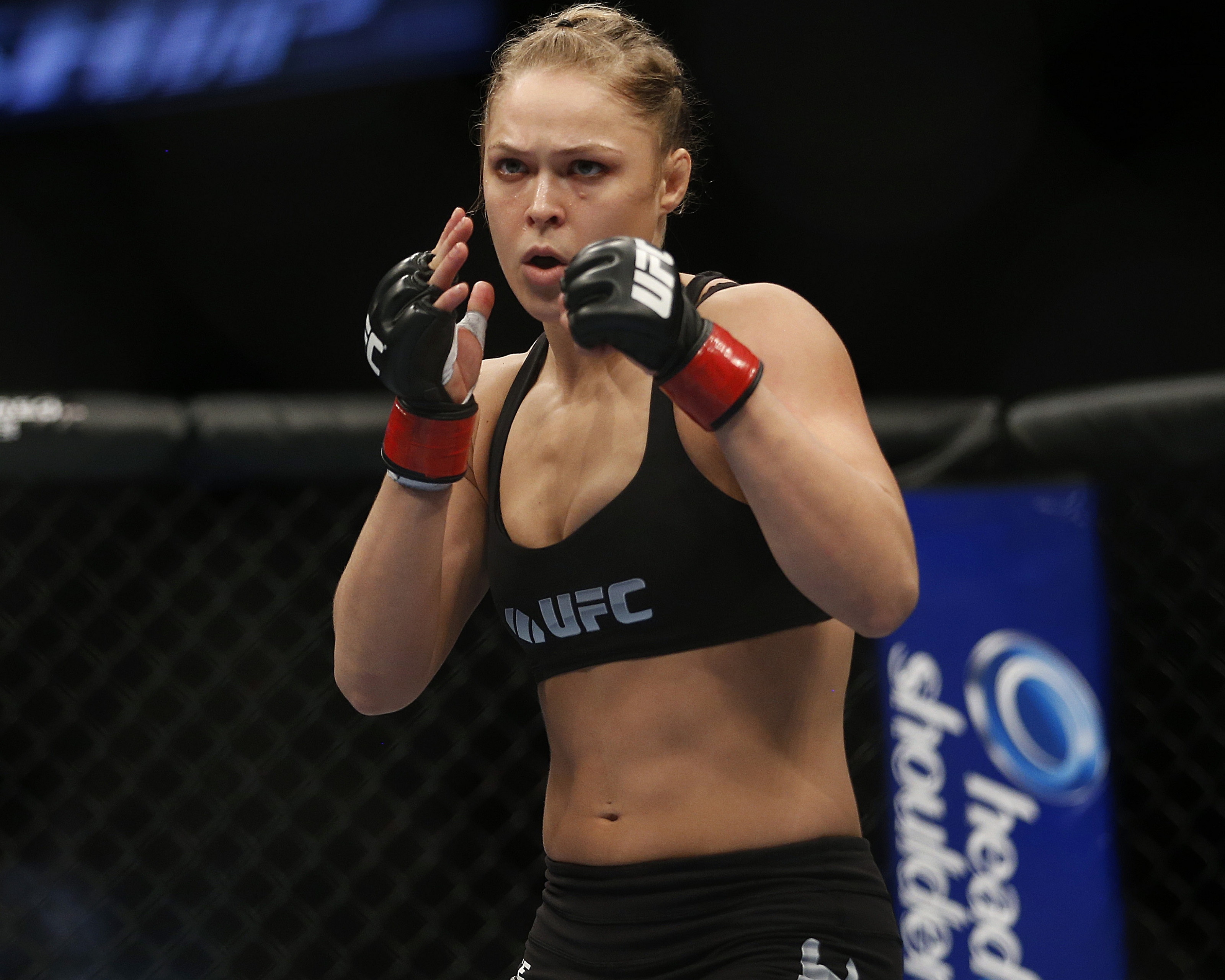 Ronda Rousey РѕР±РѕРё