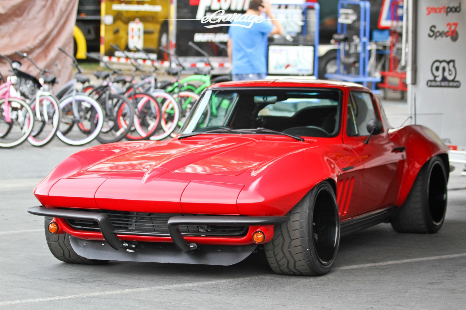 Chevrolet Corvette Стингрей