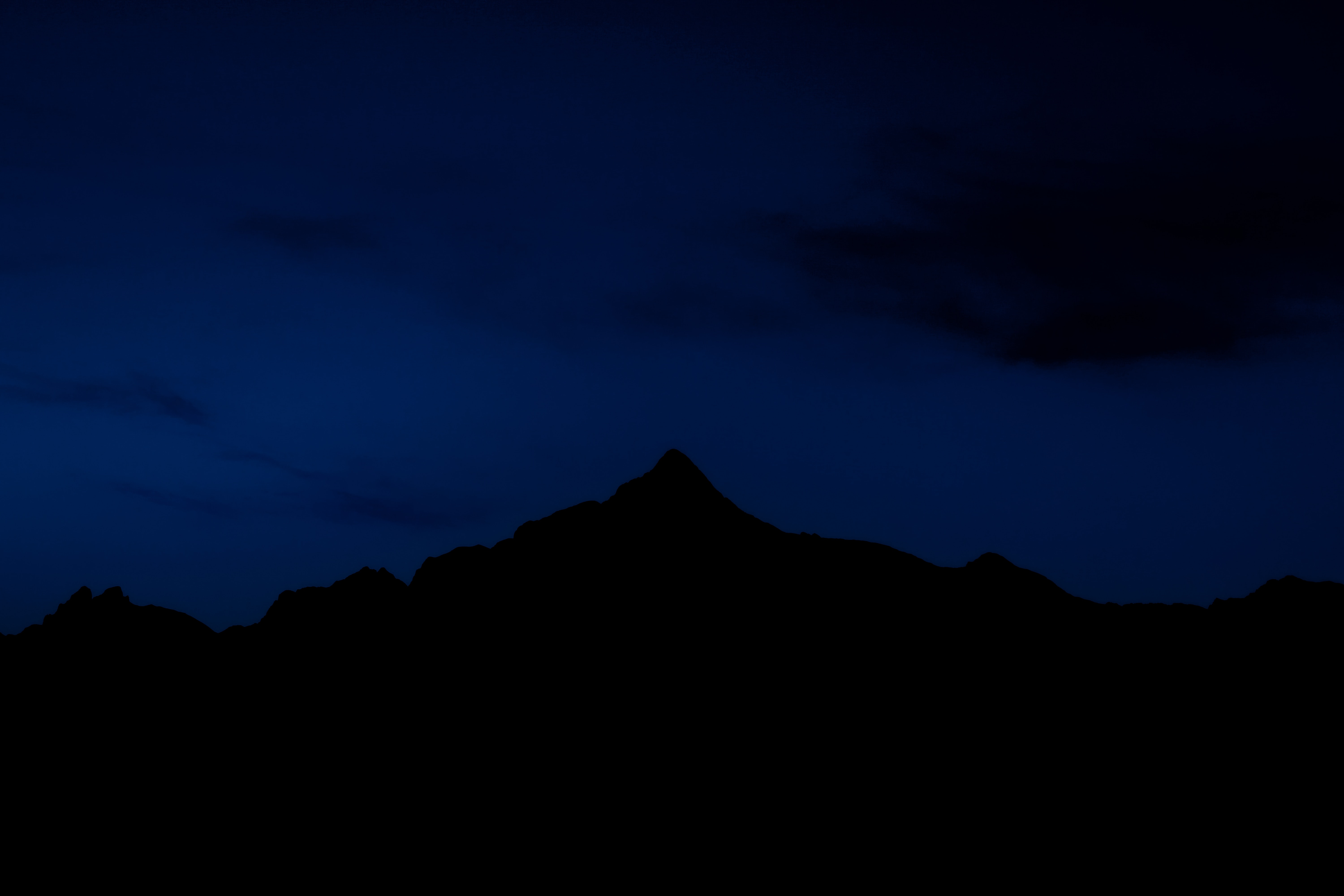 Горы ночью