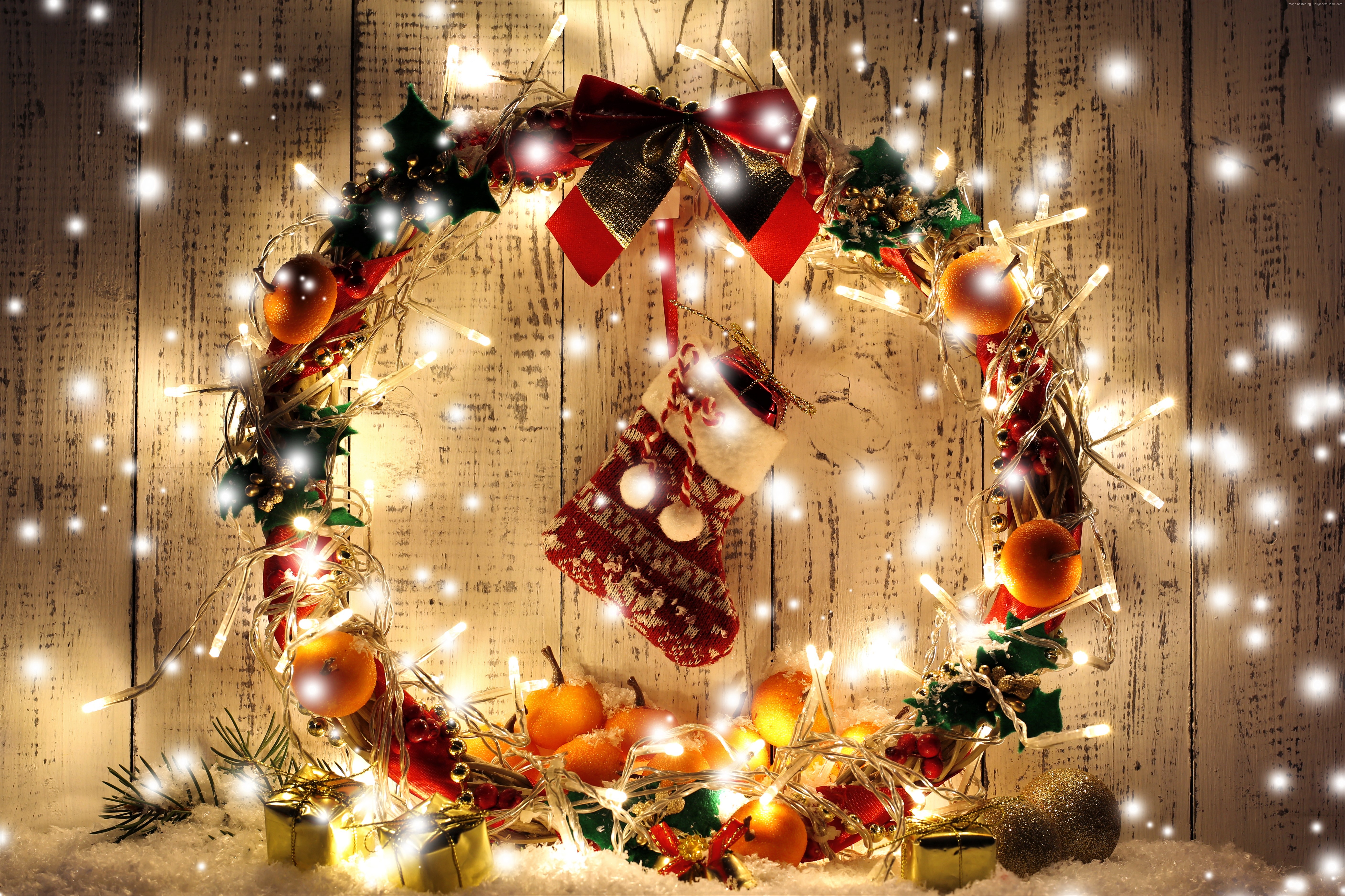 christmas, holiday, apricot, light, stocking, wreath wallpaper for mobile