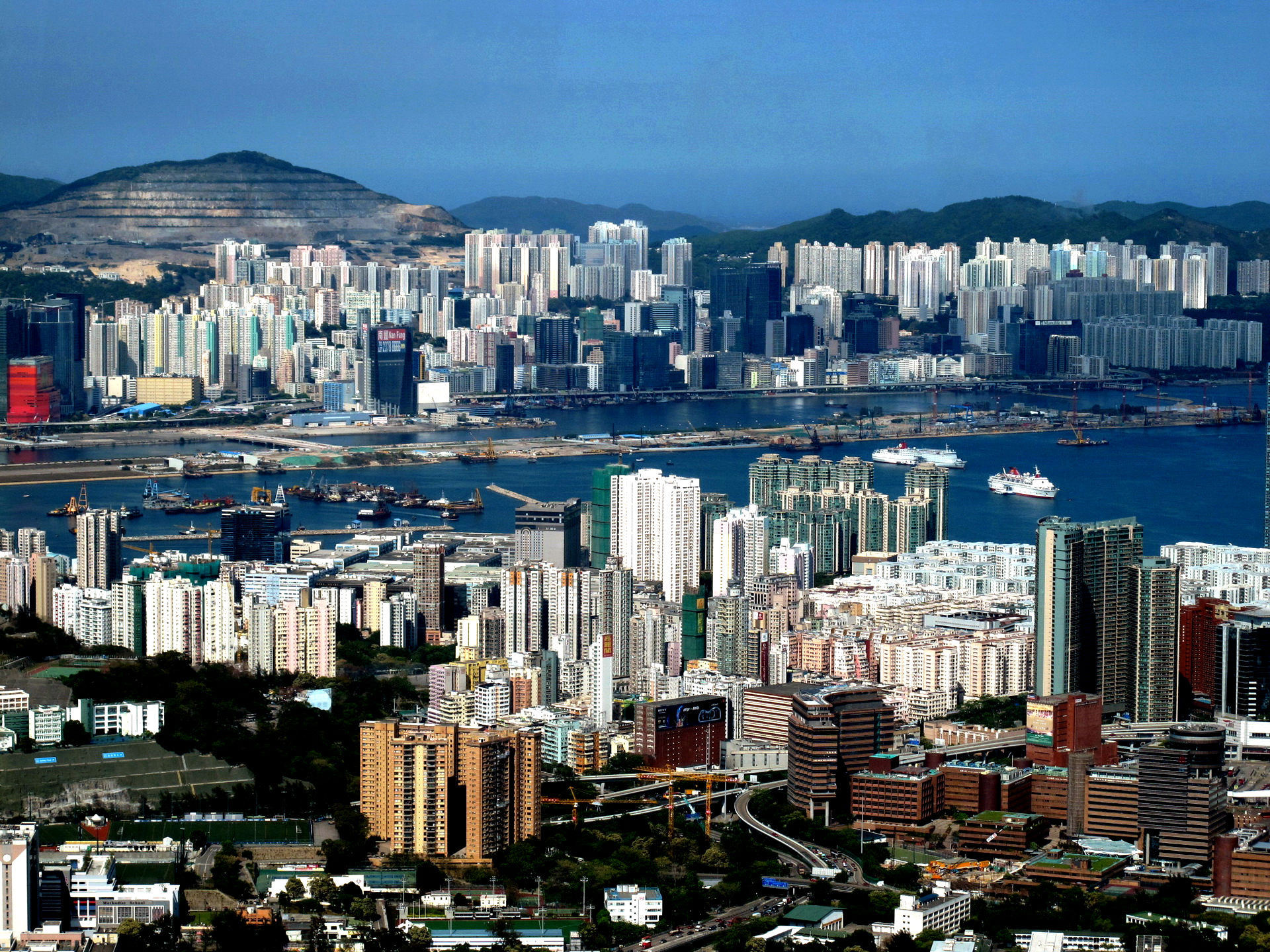 Kowloon east. Мегалополис Сянган. Китай города мегаполисы. Мегаполис Гонконг. Сянган Мегаполис.