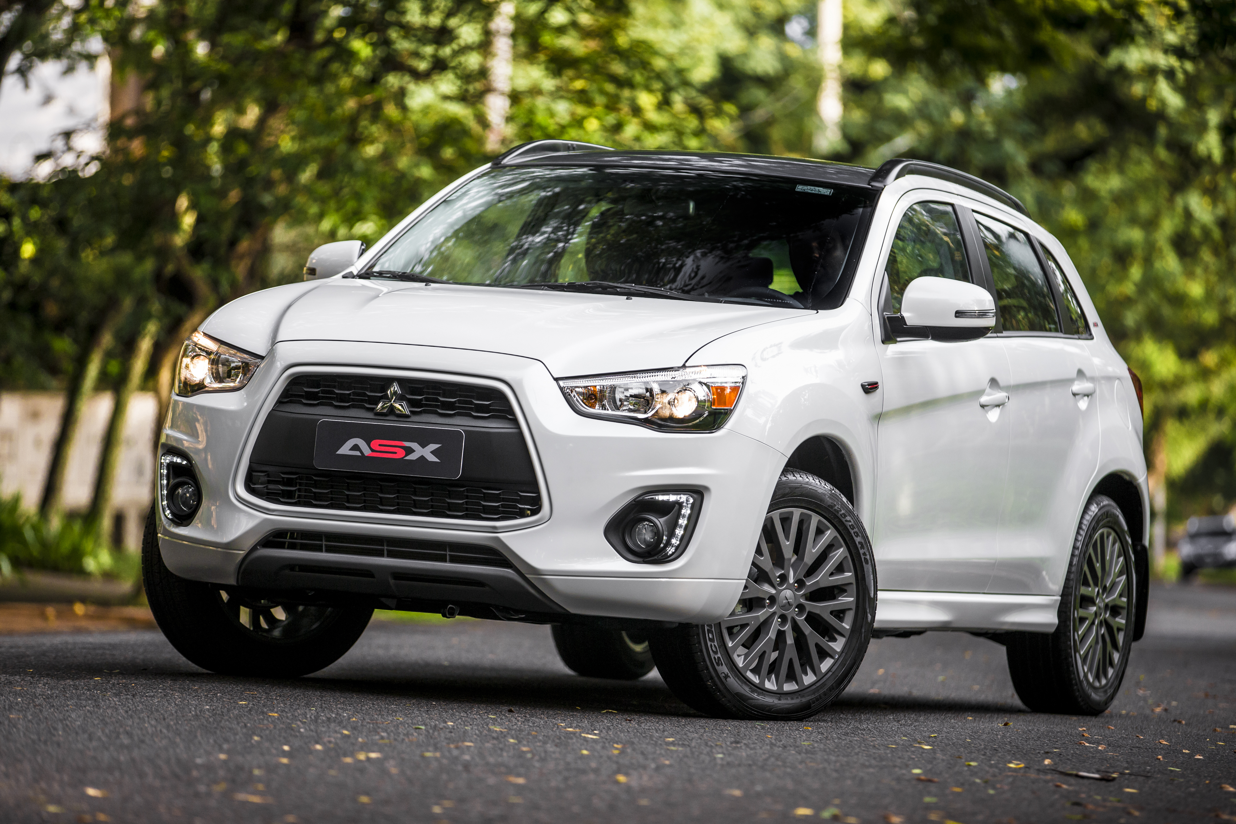 Эс вэ икс. Mitsubishi ESR. Mitsubishi ASX. Митсубиси ЦХ. ASX Mitsubishi ASX.