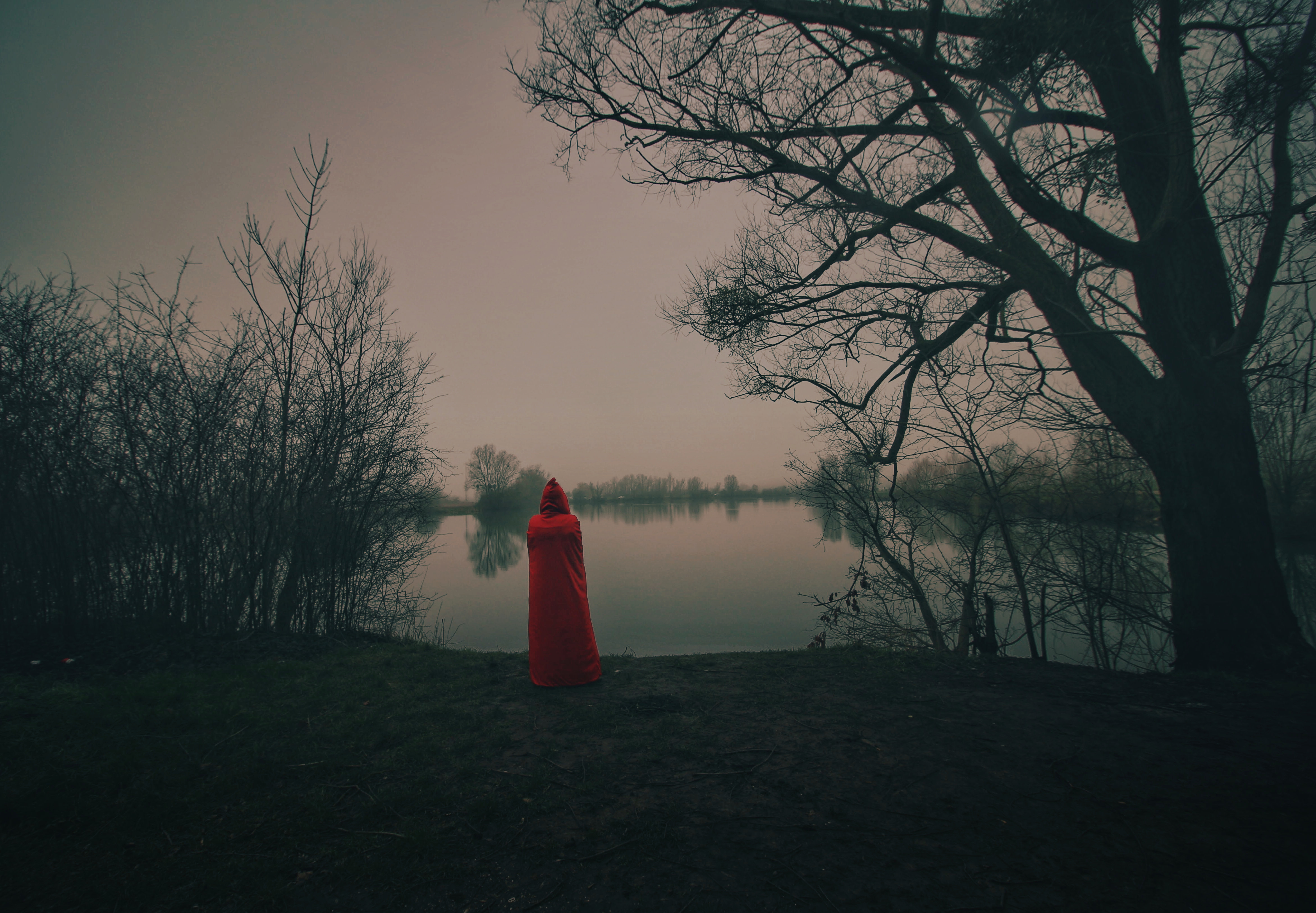 red, lake, shore, bank, silhouette, miscellanea, miscellaneous, cloak