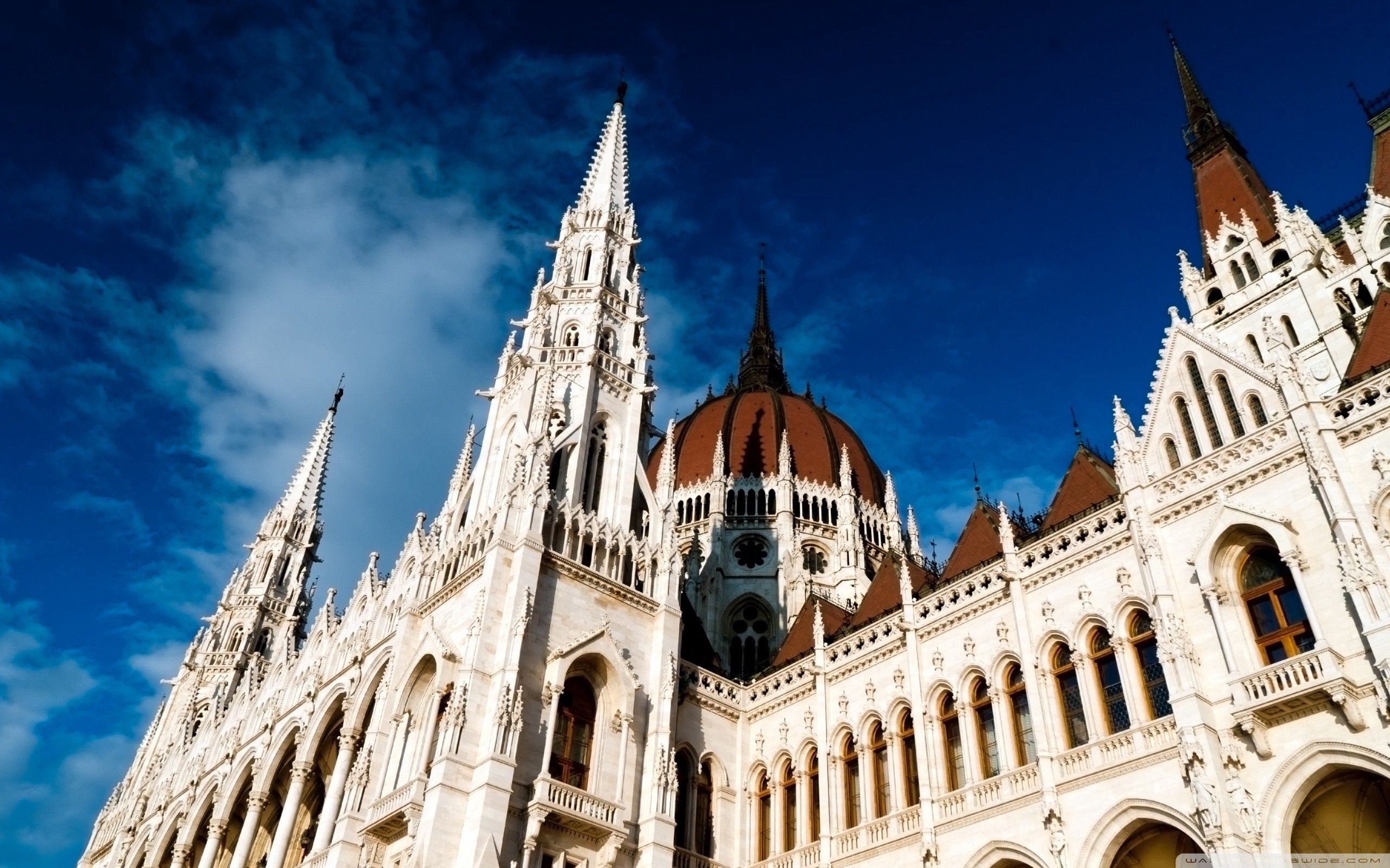 Baixar papel de parede para celular de Arquitetura, Hungria, Budapeste, Parlamento, Cidades gratuito.