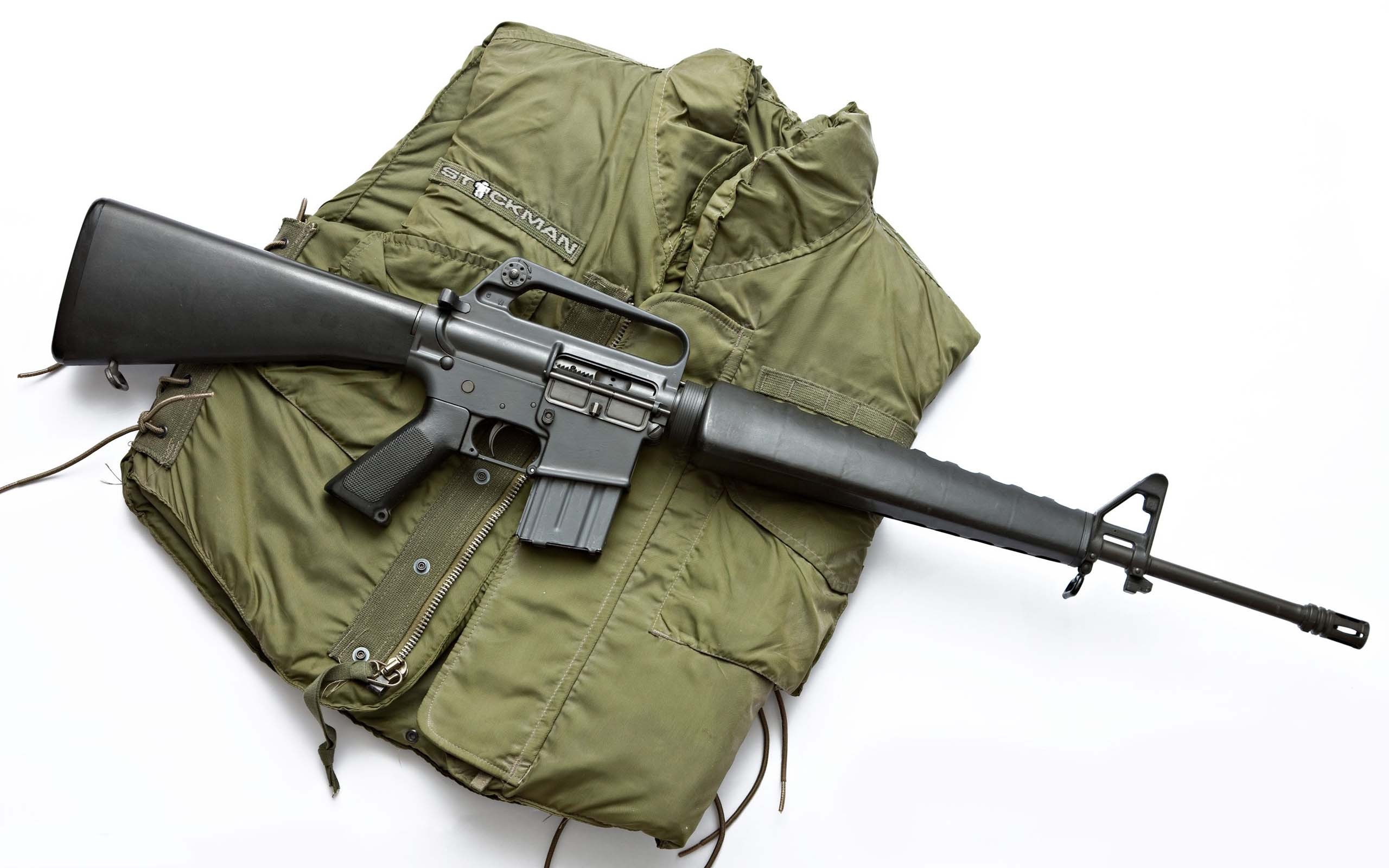 Винтовка 16. M-16 штурмовая винтовка. Винтовка m16a1. M16 винтовка. Калибр винтовки м 16.