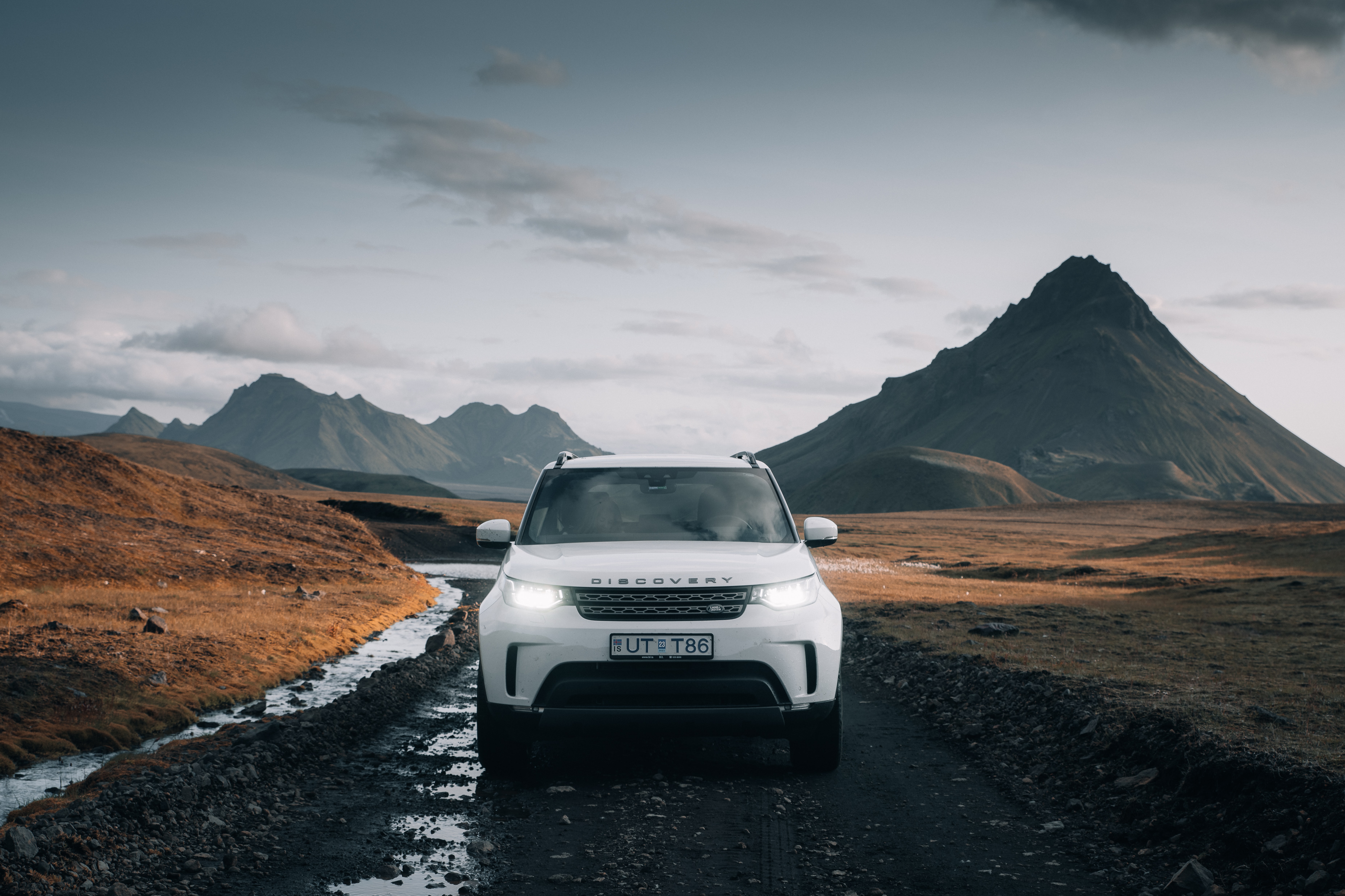 car, land rover, land rover discovery, cars, white, suv, front view phone wallpaper