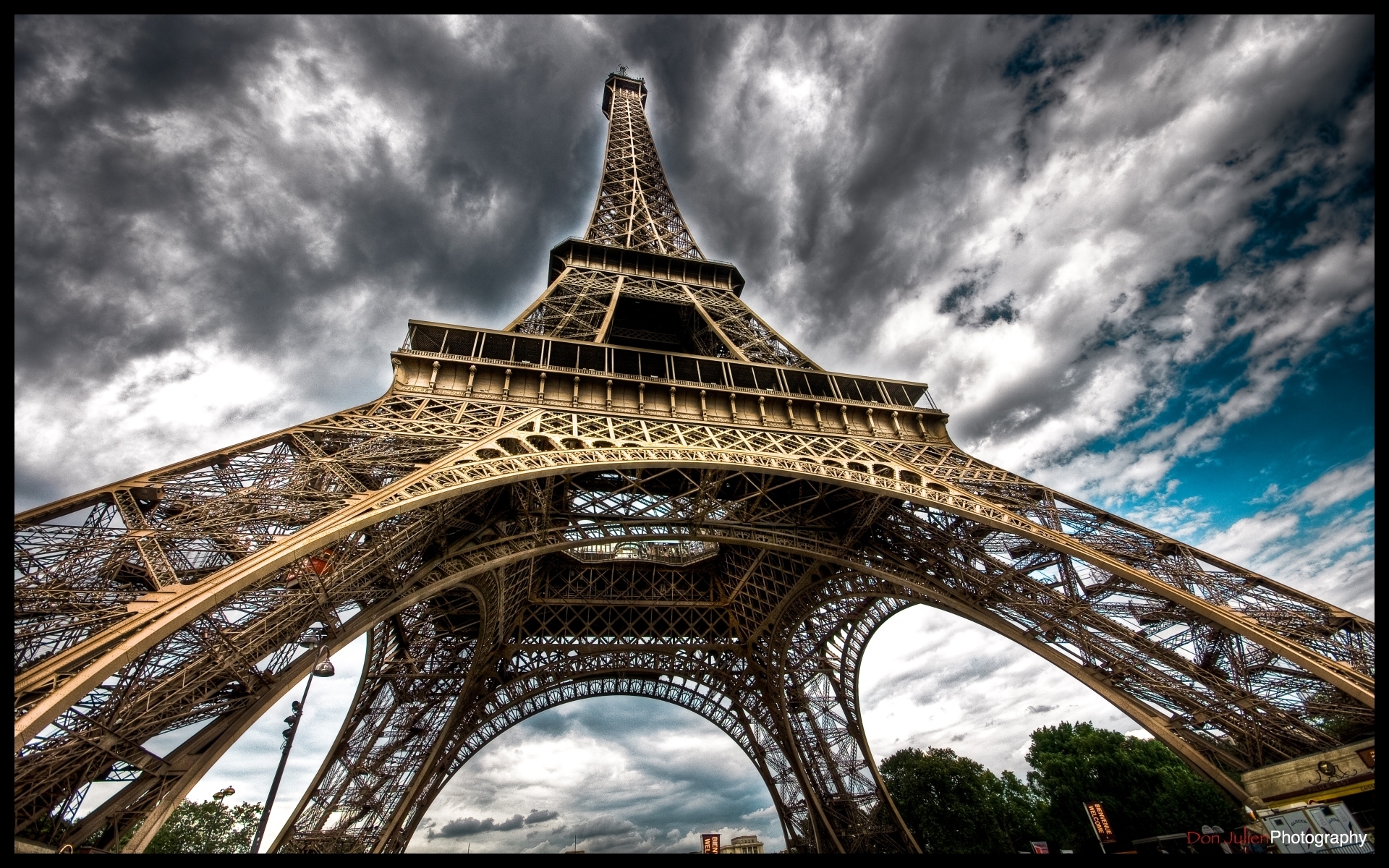 Die besten Eiffelturm-Hintergründe für den Telefonbildschirm