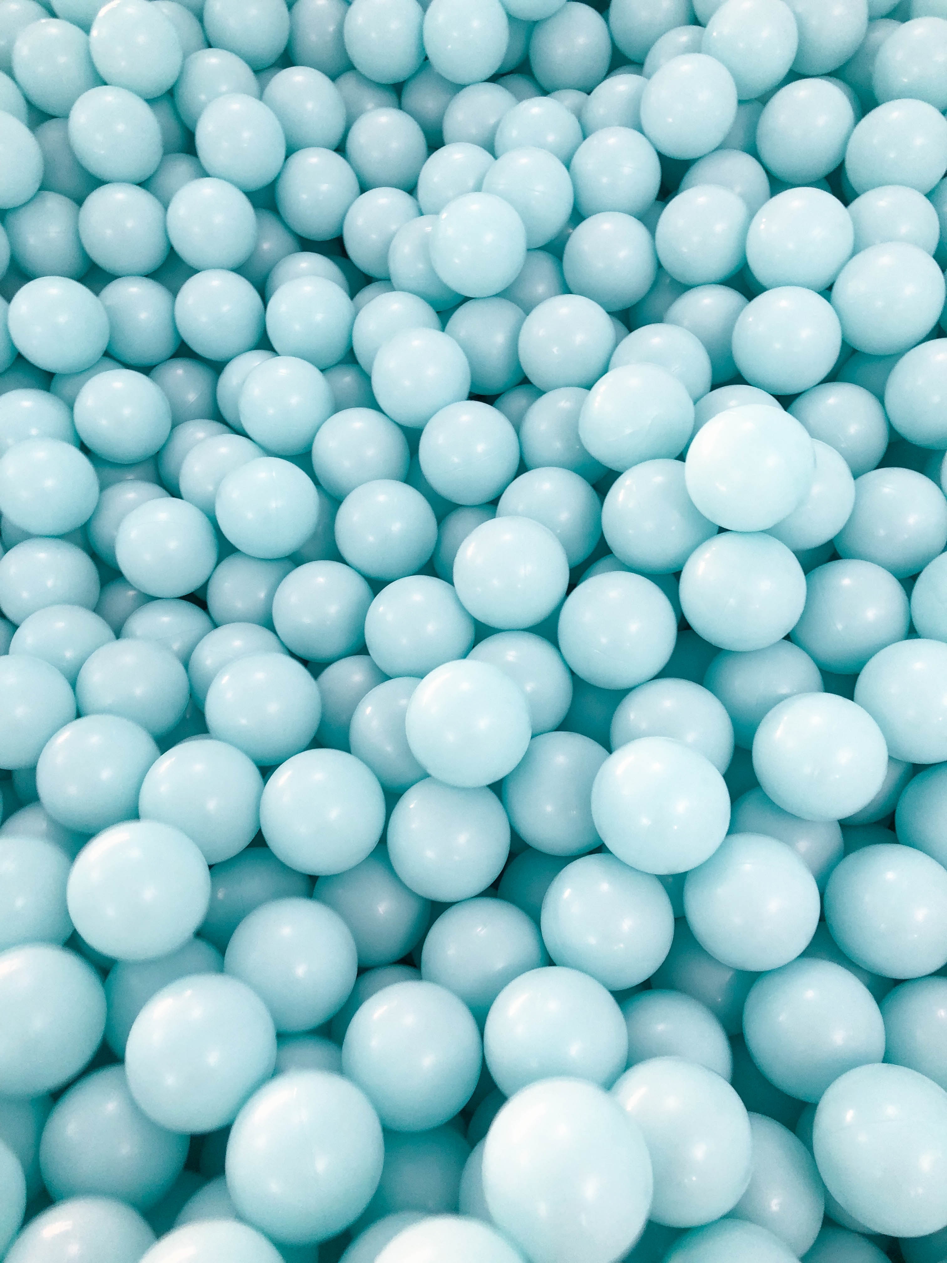 balls, form, miscellanea, light, miscellaneous, light coloured, lots of, multitude UHD