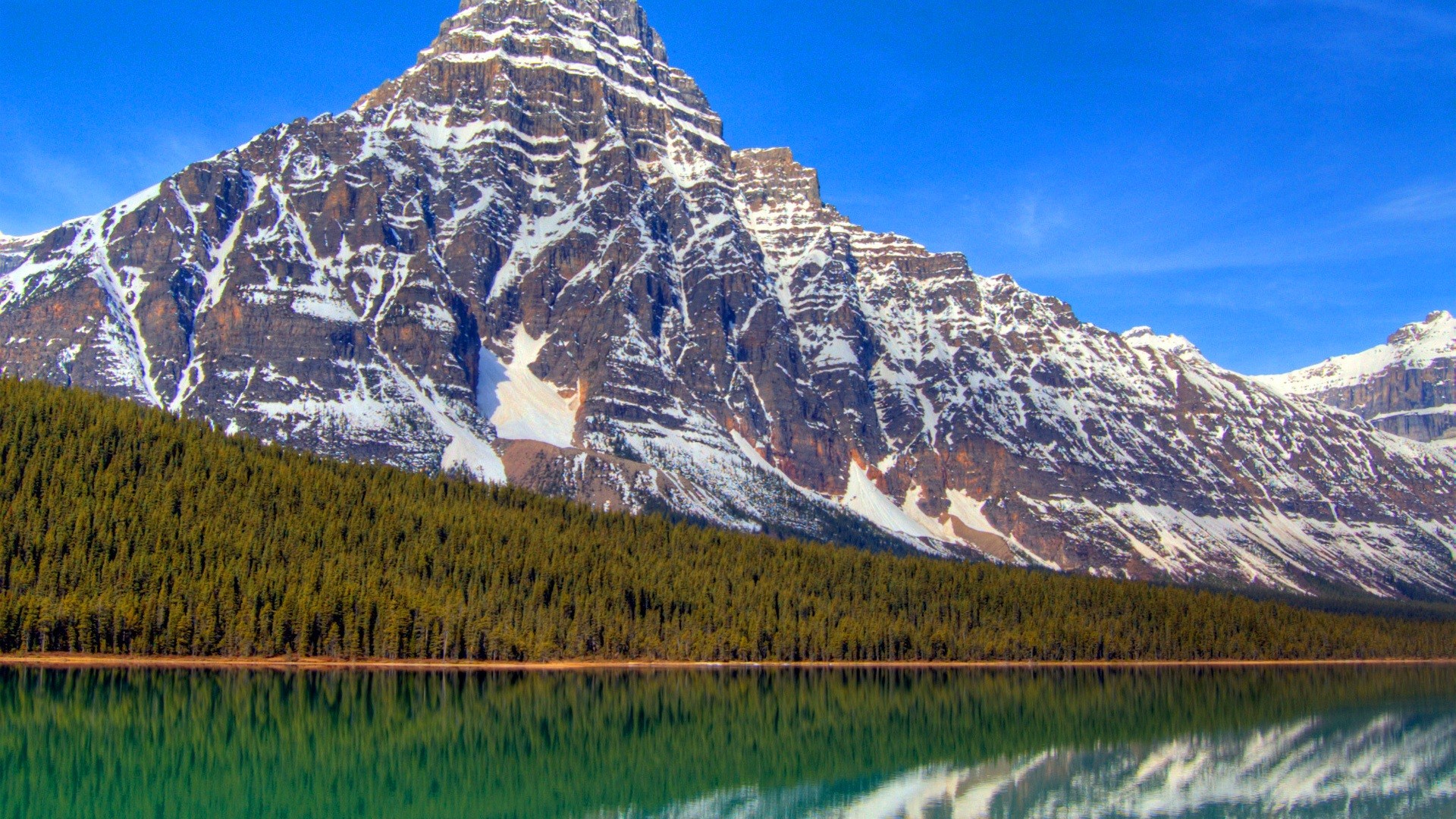 Гора Логан в Канаде