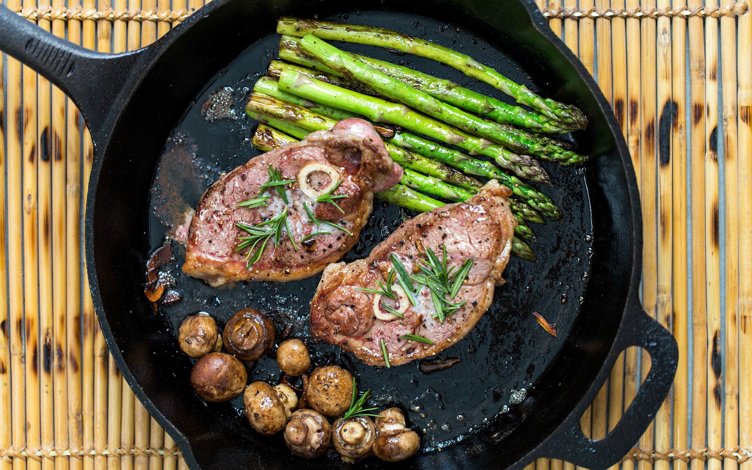 steak, meat, food, mashrooms, pan, asparagus
