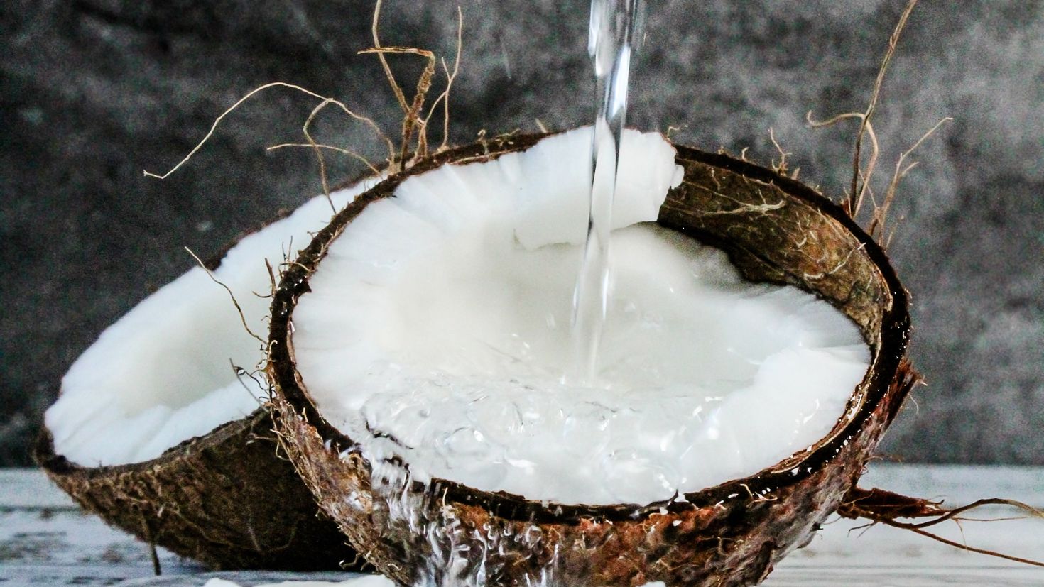 Жидкость с кокосом