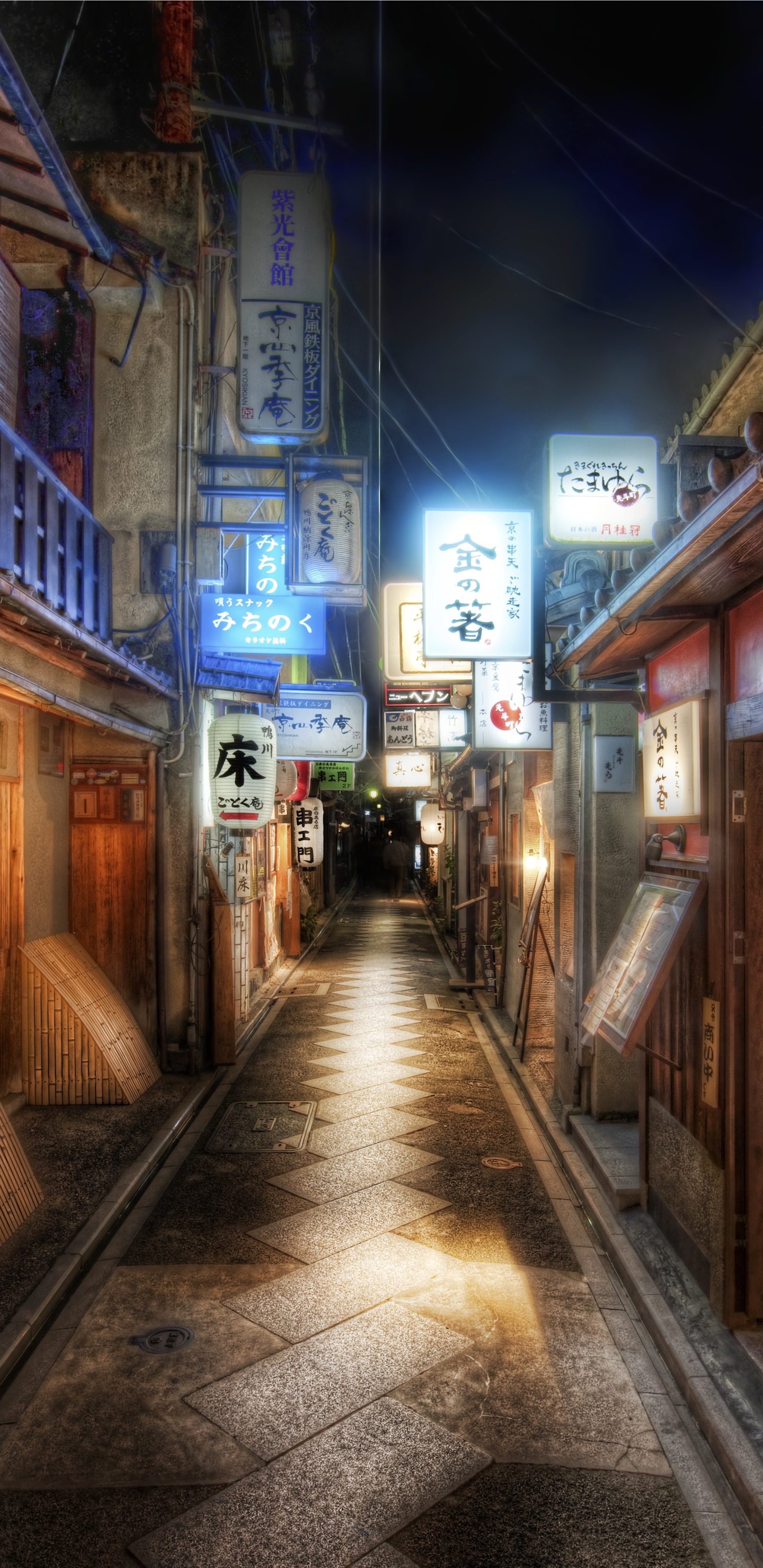 Download mobile wallpaper Cities, Night, Alley, Lantern, Japan, Kyoto, Man Made for free.
