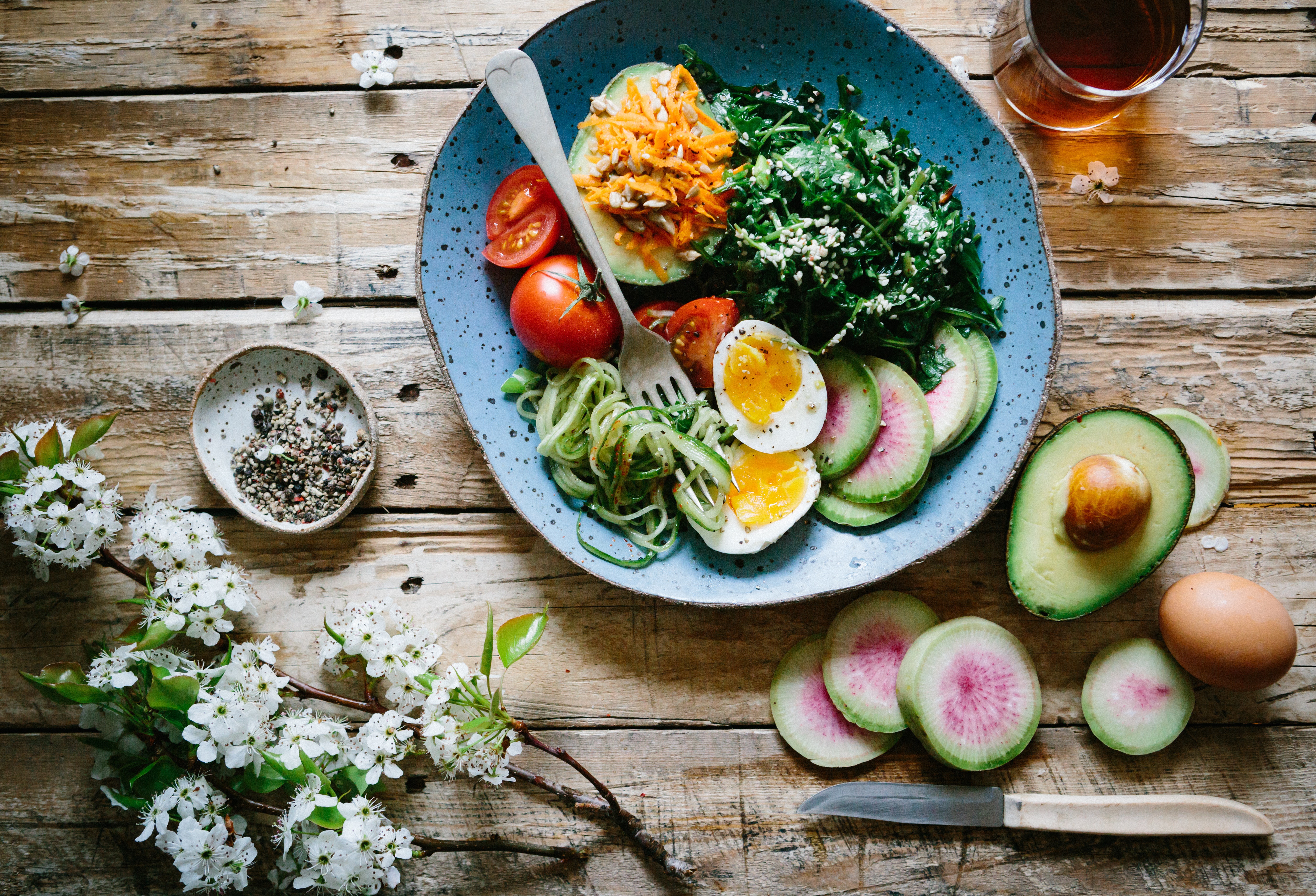 HD wallpaper food, salad, avocado, egg, still life, tomato