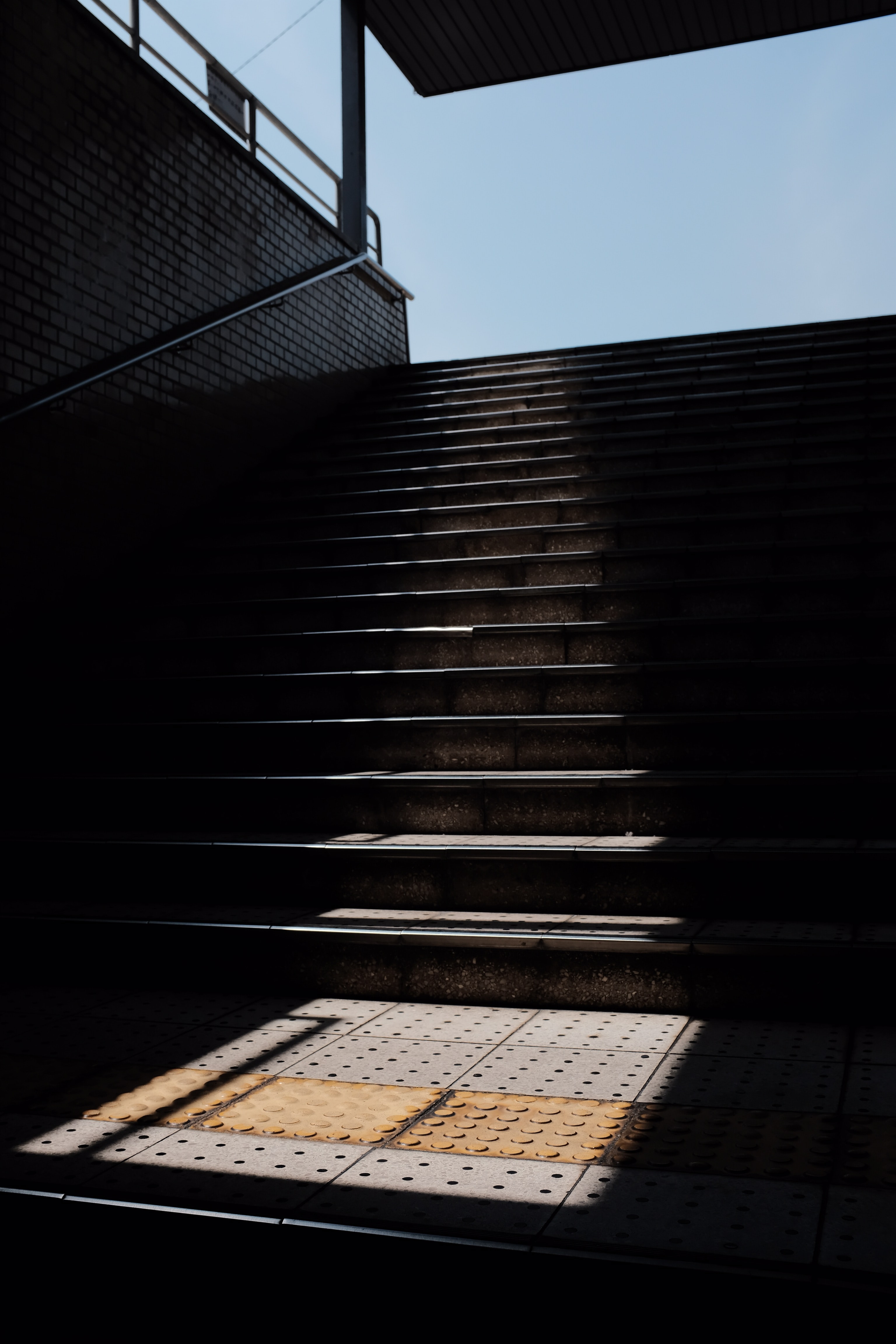 dark, shadow, stairs, ladder, steps, railings, handrail Phone Background