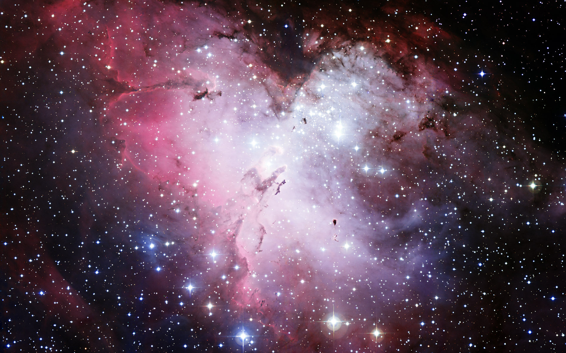 Туманность NGC 604