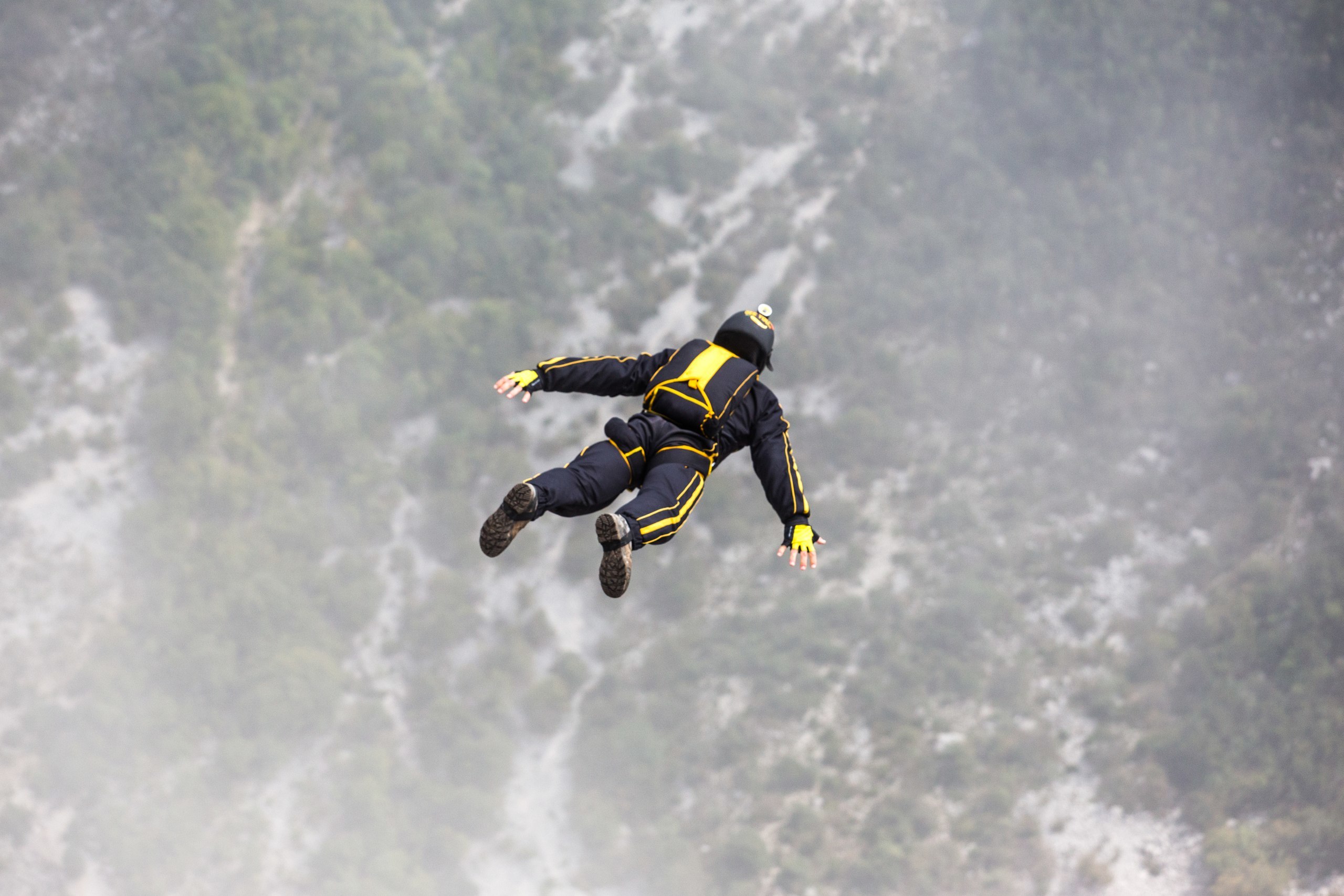 Download mobile wallpaper Bounce, Base Jumping, Basejumping, Beiser, Jump, Parachute, Sports for free.