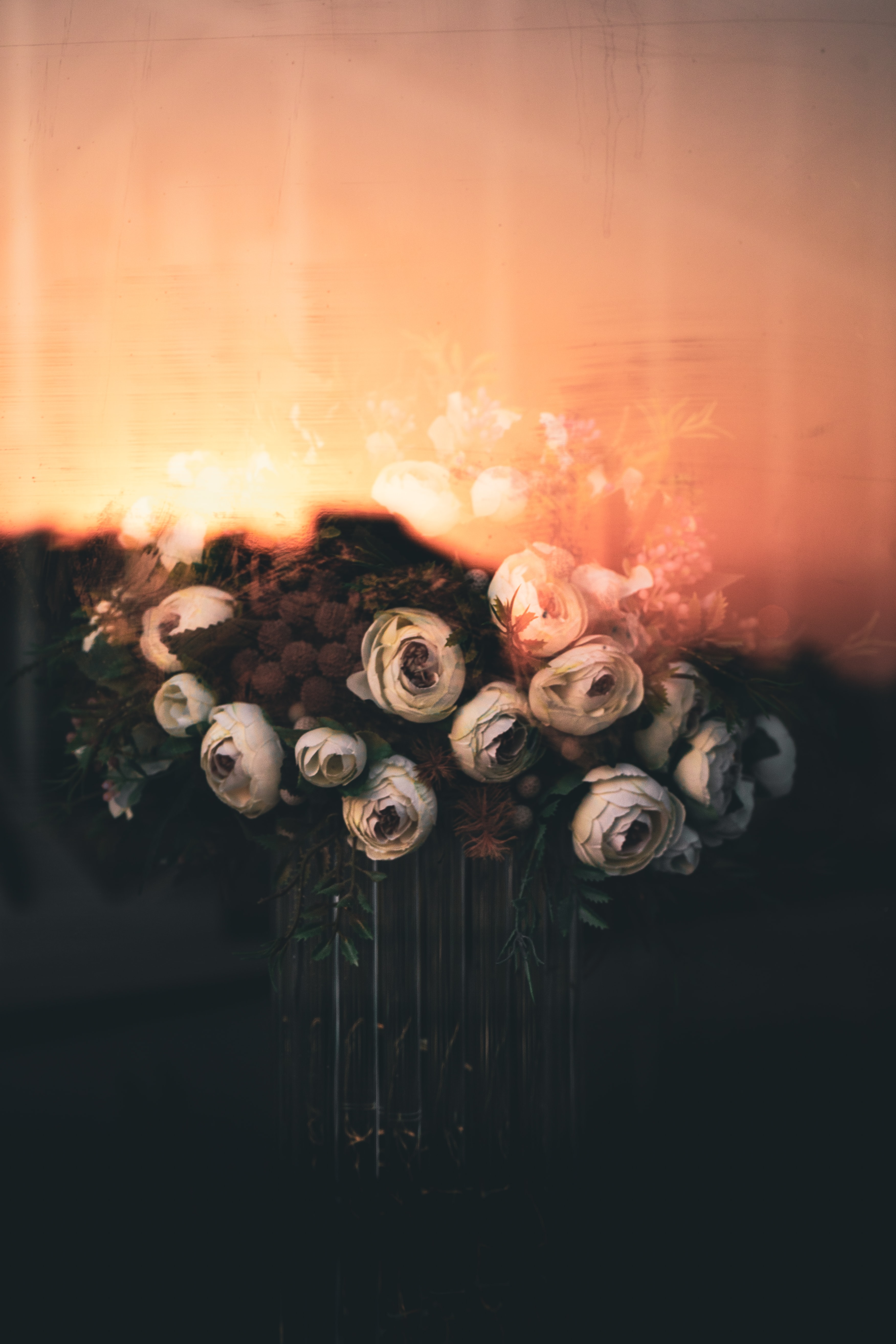 Free download wallpaper Flowers, Roses, Shine, Light, Bouquet on your PC desktop