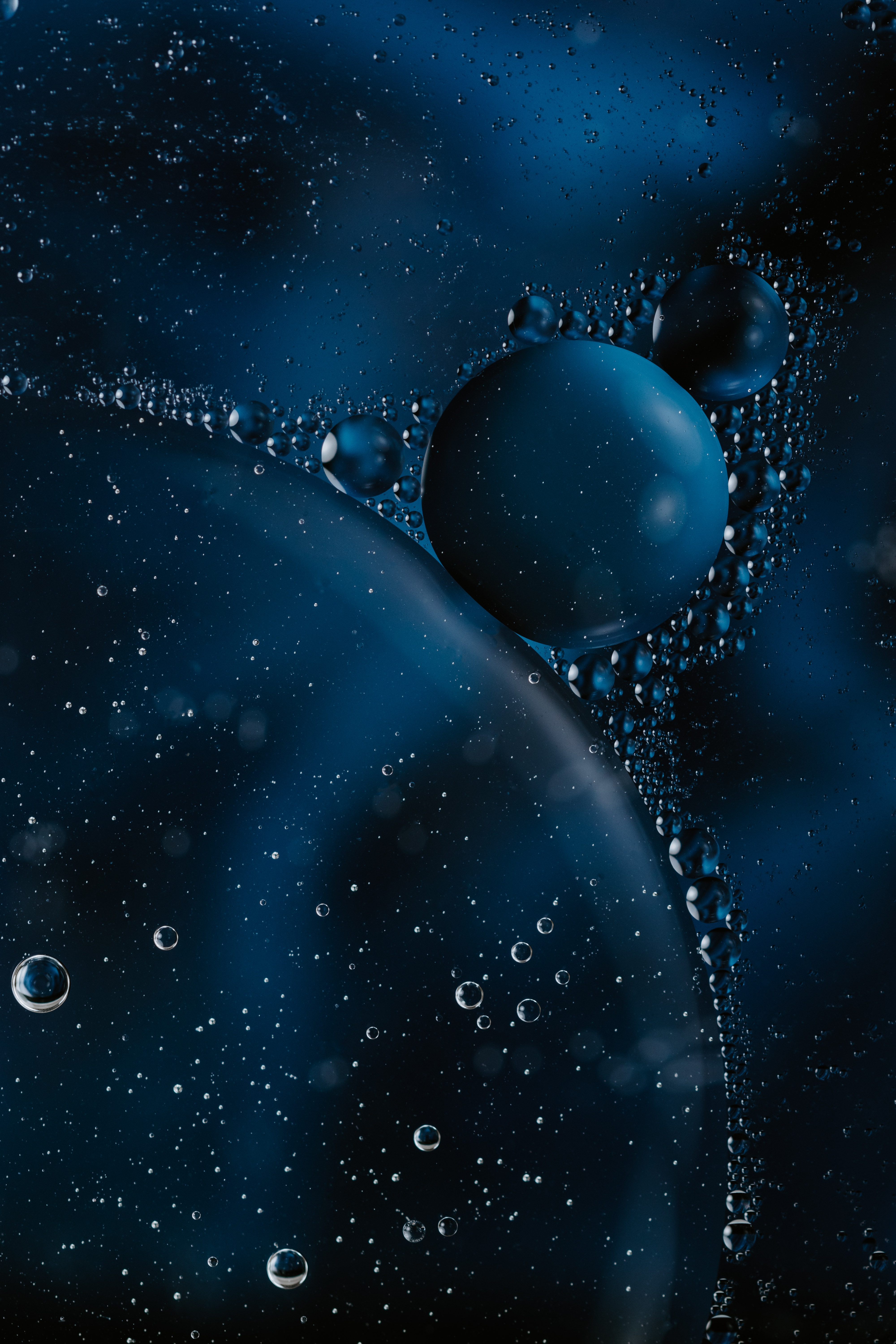 blue, liquid, bubbles, dark, macro, air Smartphone Background