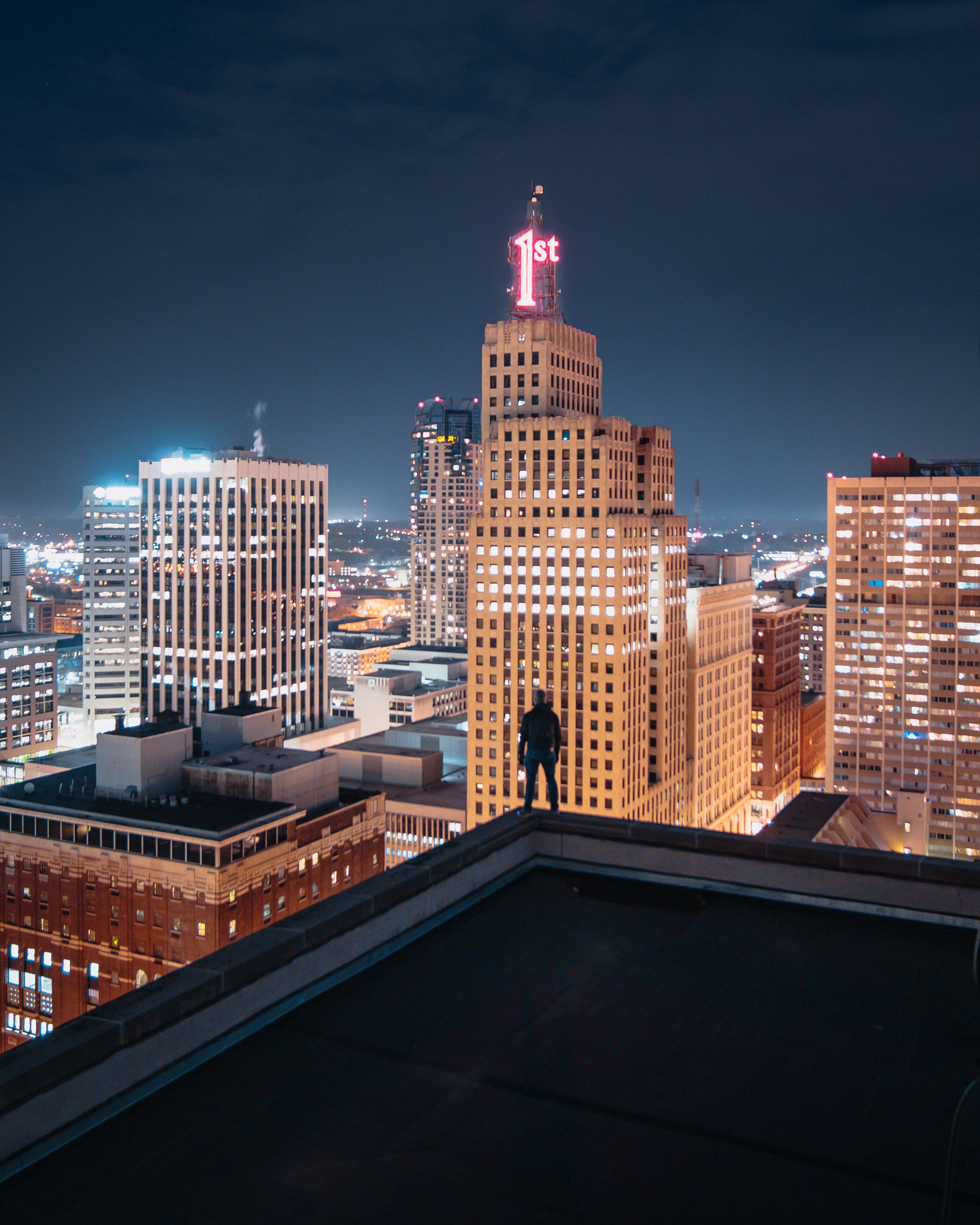 lights, night city, cities, building, silhouette, overview, review, roof