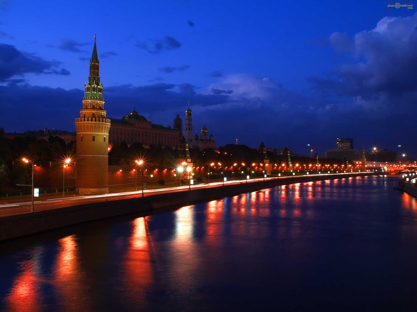 Download mobile wallpaper Cities, Rivers, Moskow, Landscape, Night for free.