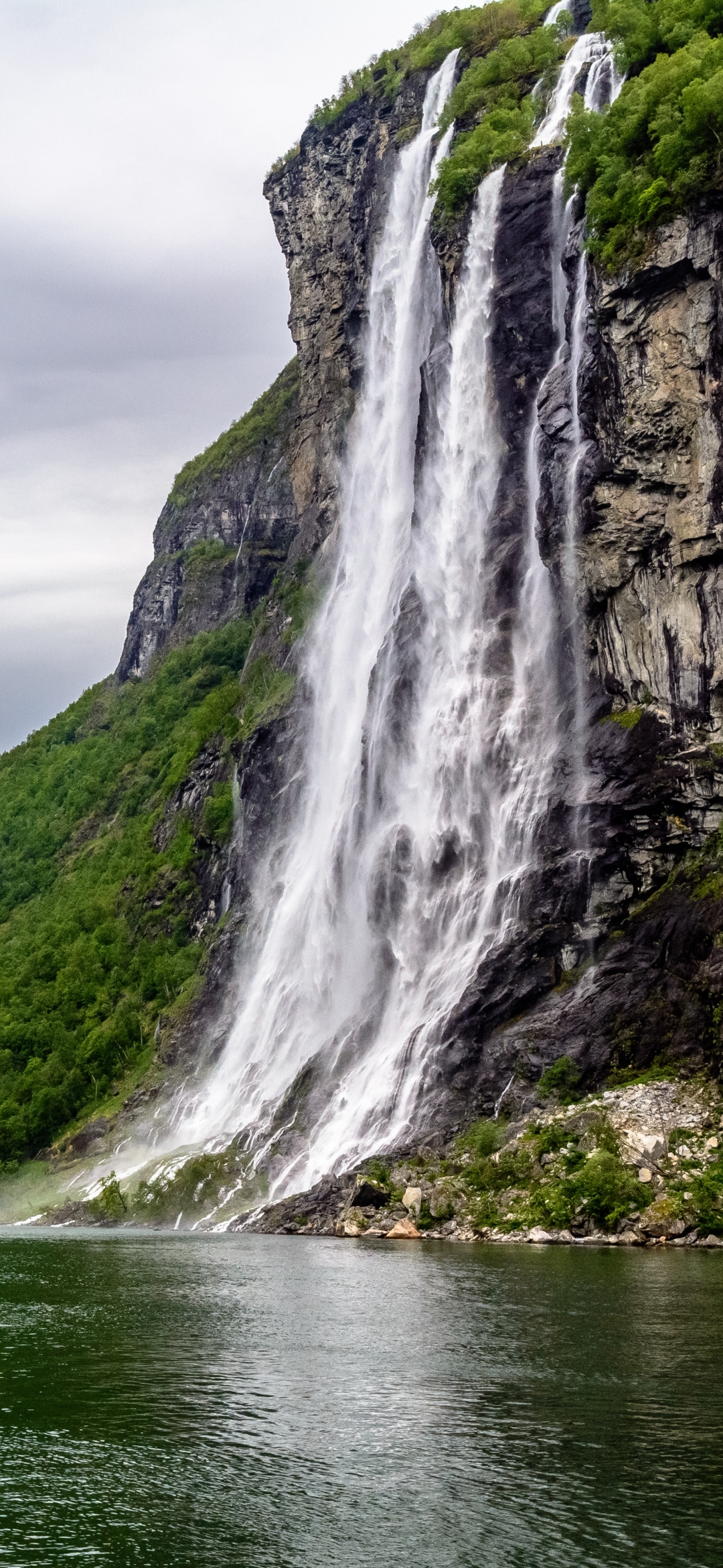 Download mobile wallpaper Nature, Waterfalls, Mountain, Waterfall, Earth, Norway for free.