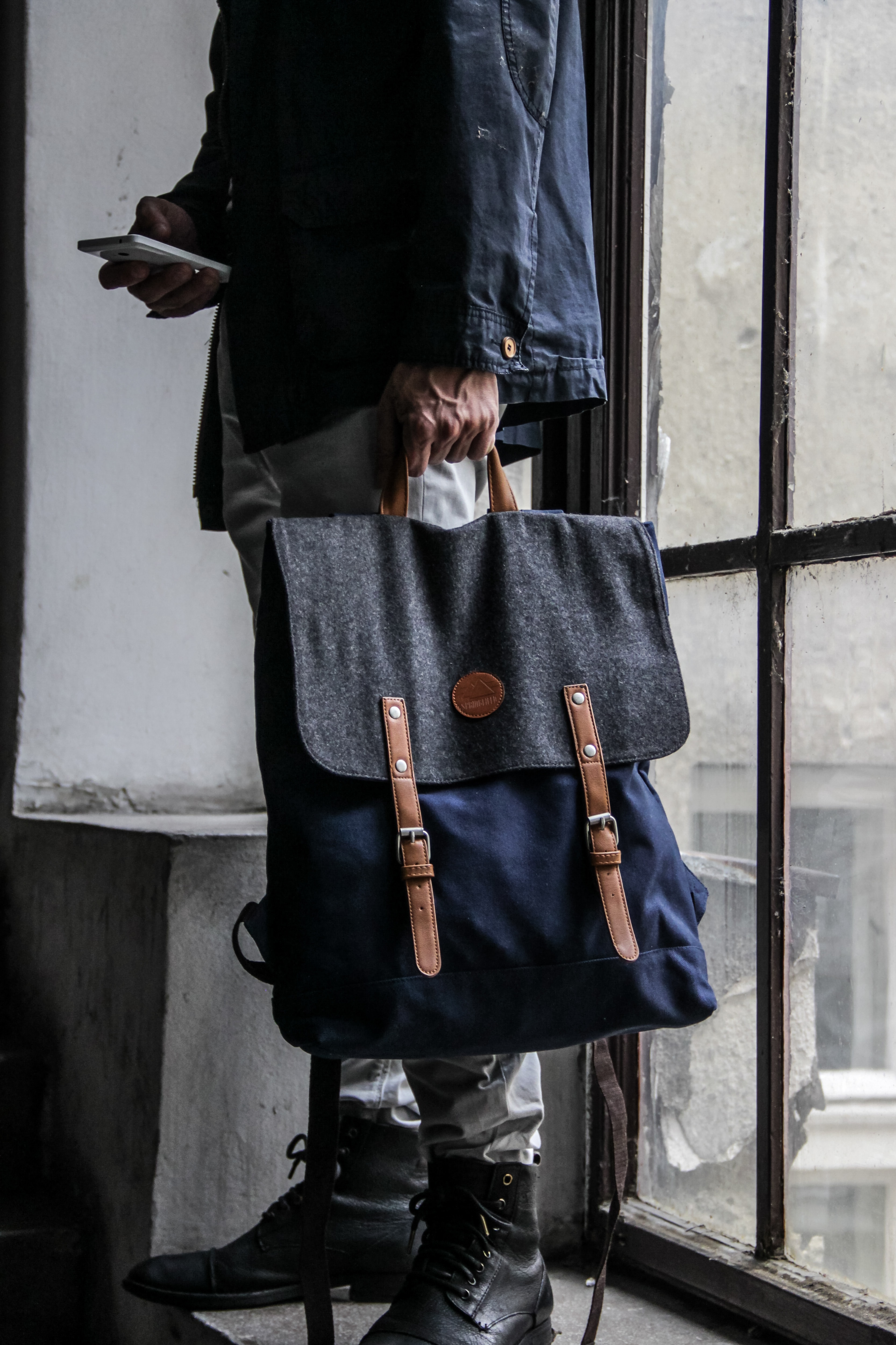 miscellanea, miscellaneous, window, man, style, backpack, rucksack, fashion