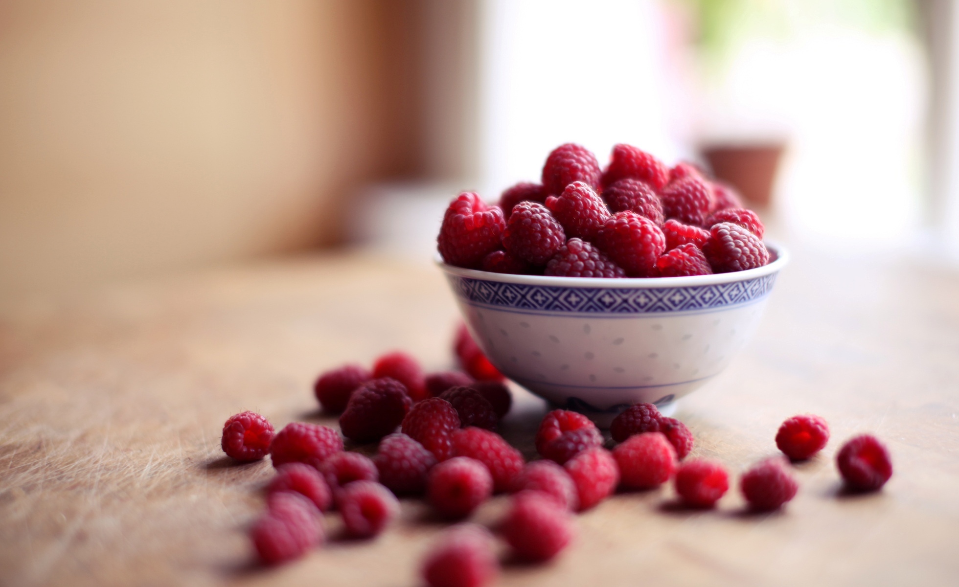 Free download wallpaper Food, Raspberry, Berry, Plate on your PC desktop