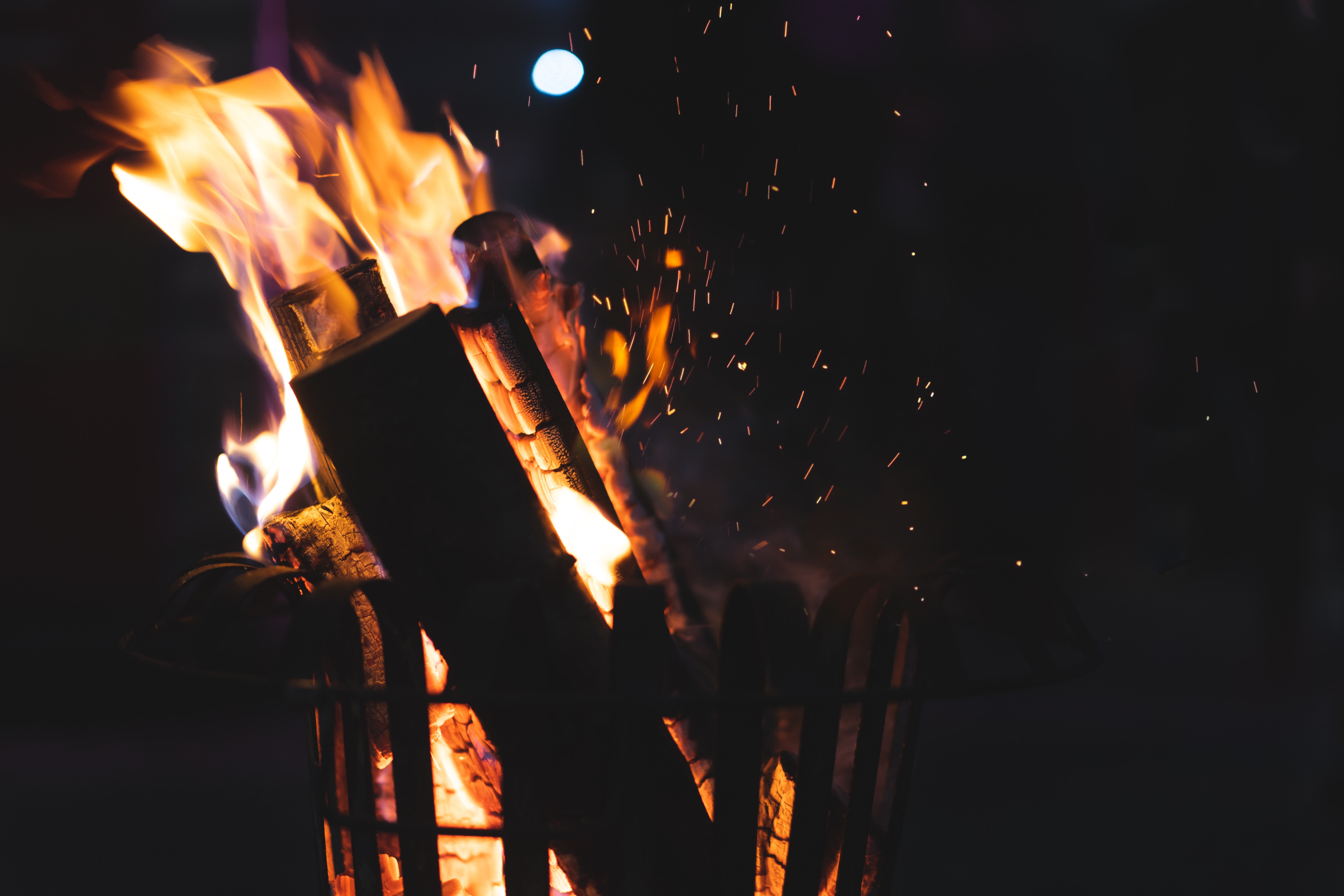 firewood, bonfire, fire, dark, sparks, angle, corner 5K
