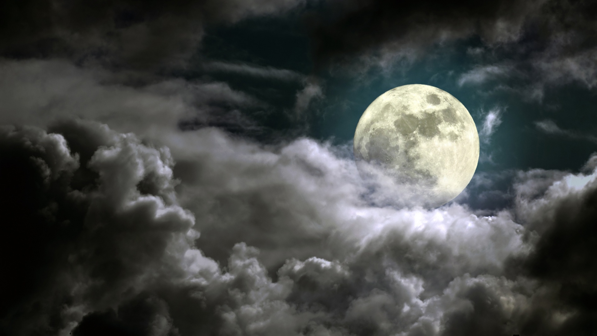 Картина небо луна. Полнолуние. Красивая Луна. Луна в облаках. Полнолуние 24 февраля.