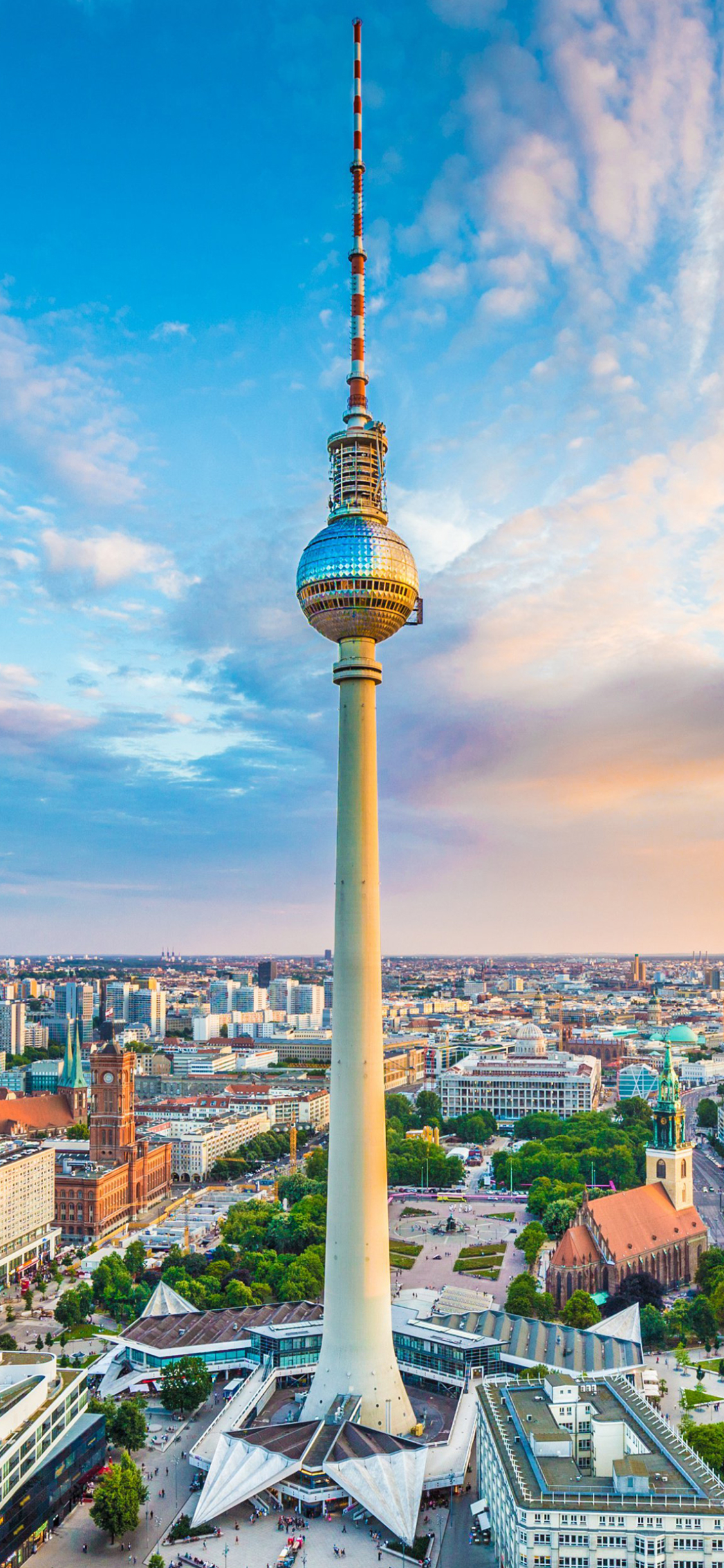 Berlin Skyline Panorama – enchanting wall mural – Photowall