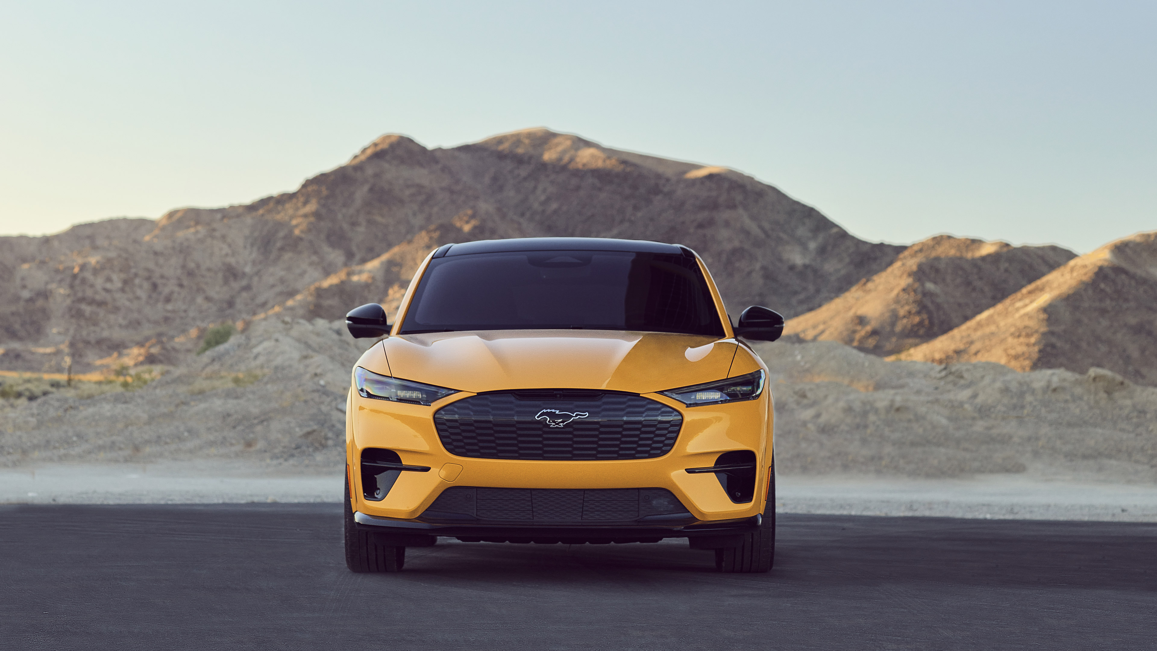 Ford Mustang SUV 2021