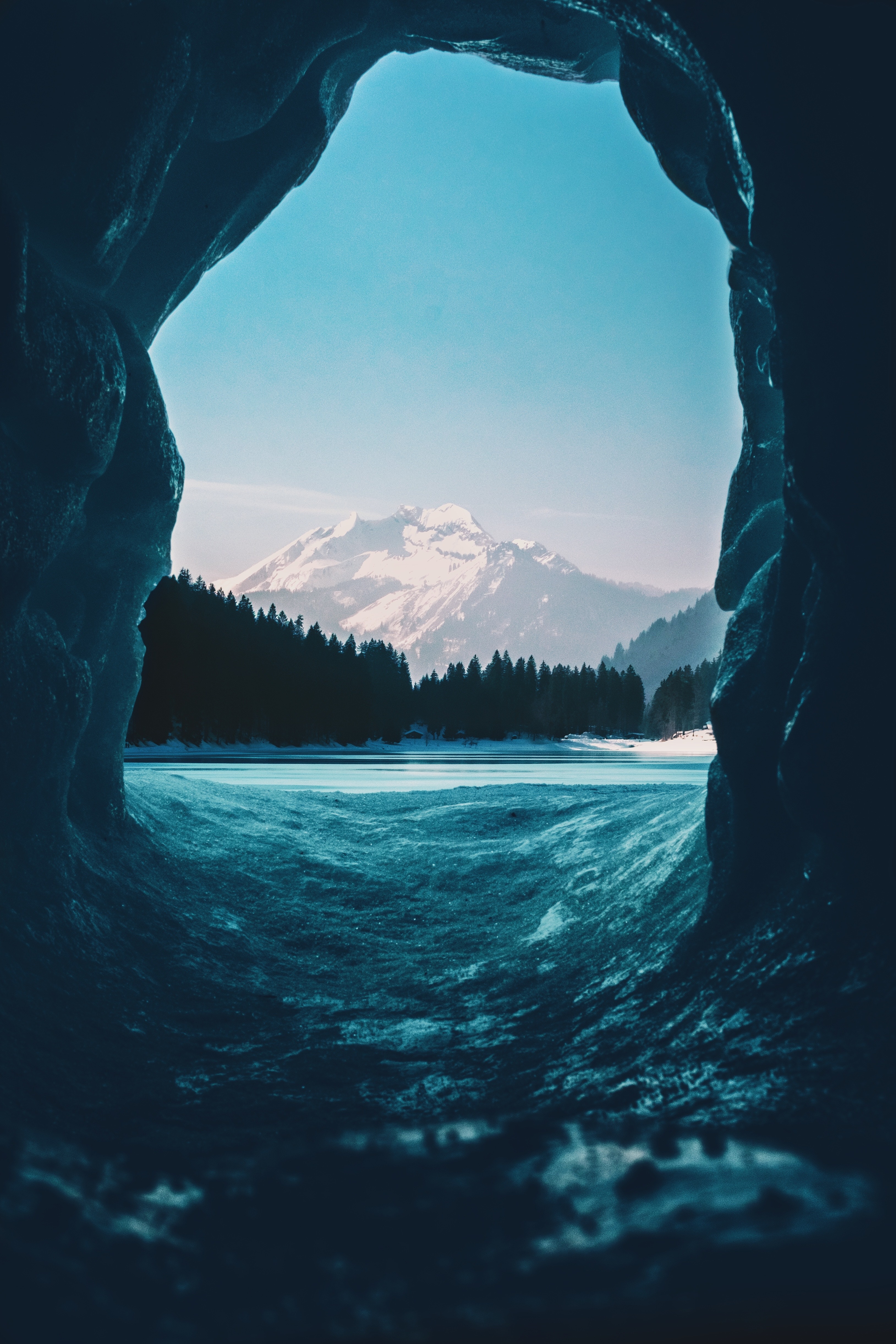 71705 descargar fondo de pantalla naturaleza, hielo, nieve, francia, cueva, desde dentro, morzine: protectores de pantalla e imágenes gratis