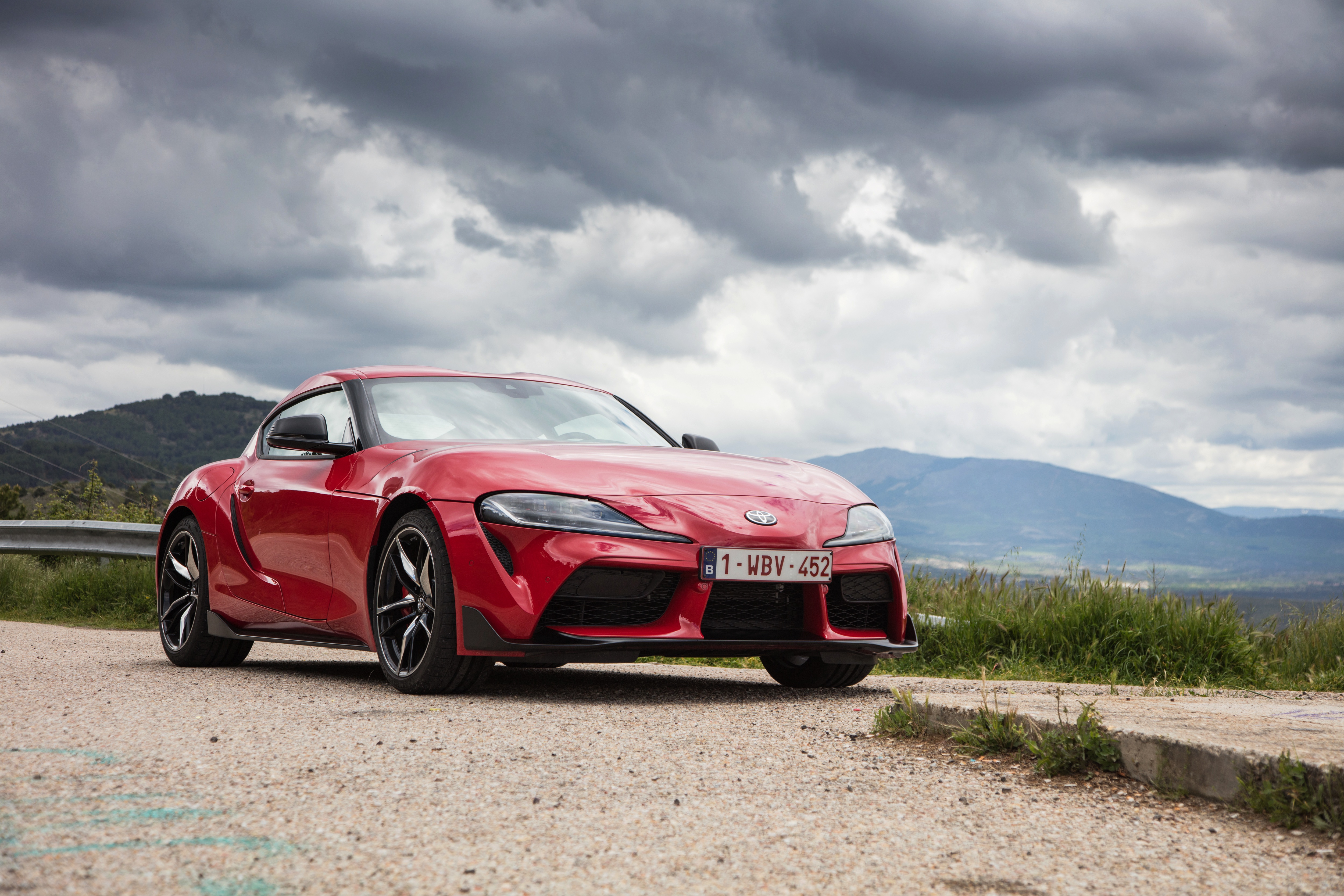 Toyota Supra a90 черная