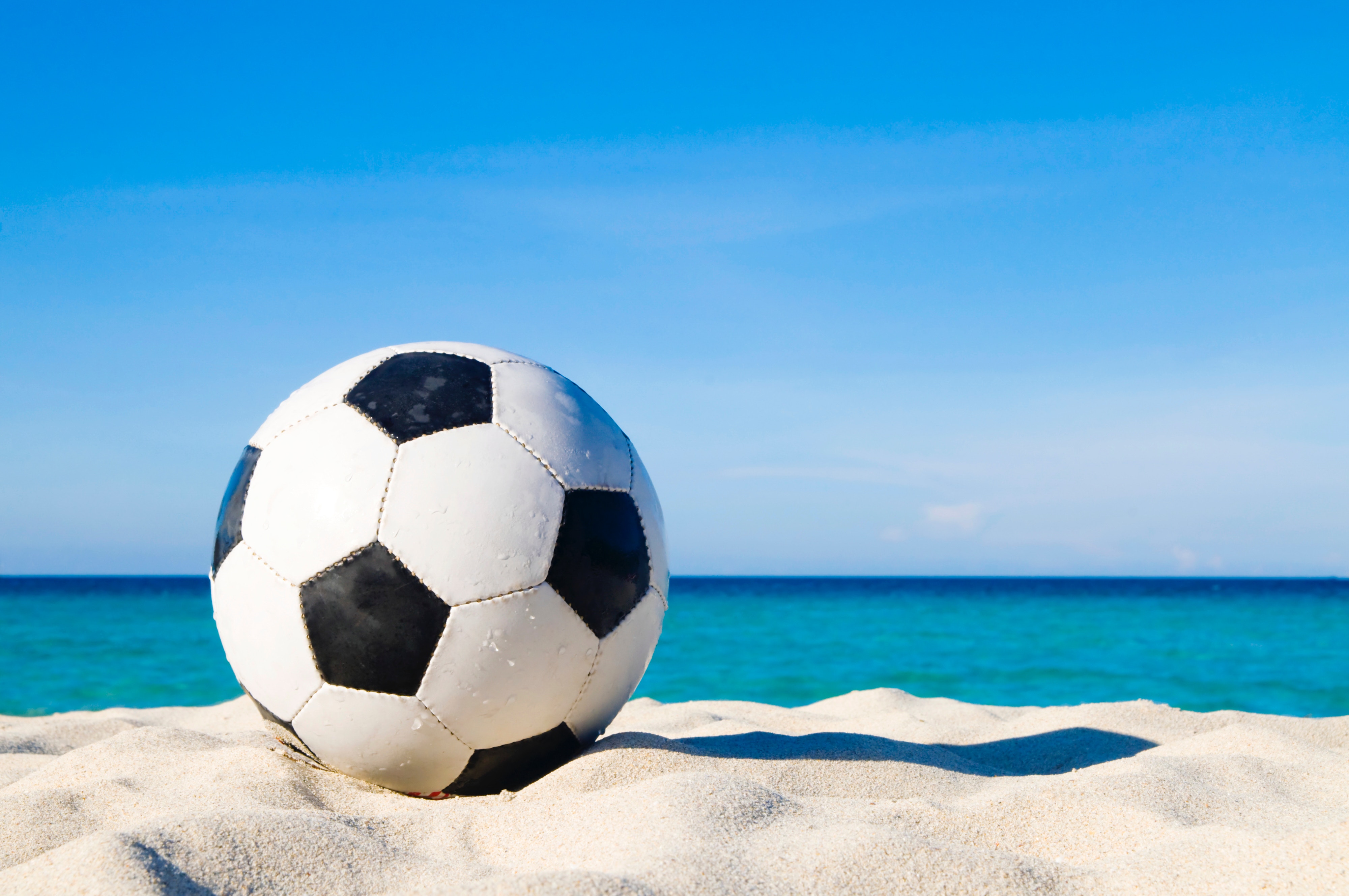 97901 descargar fondo de pantalla arena, fútbol, deportes, balón de fútbol: protectores de pantalla e imágenes gratis