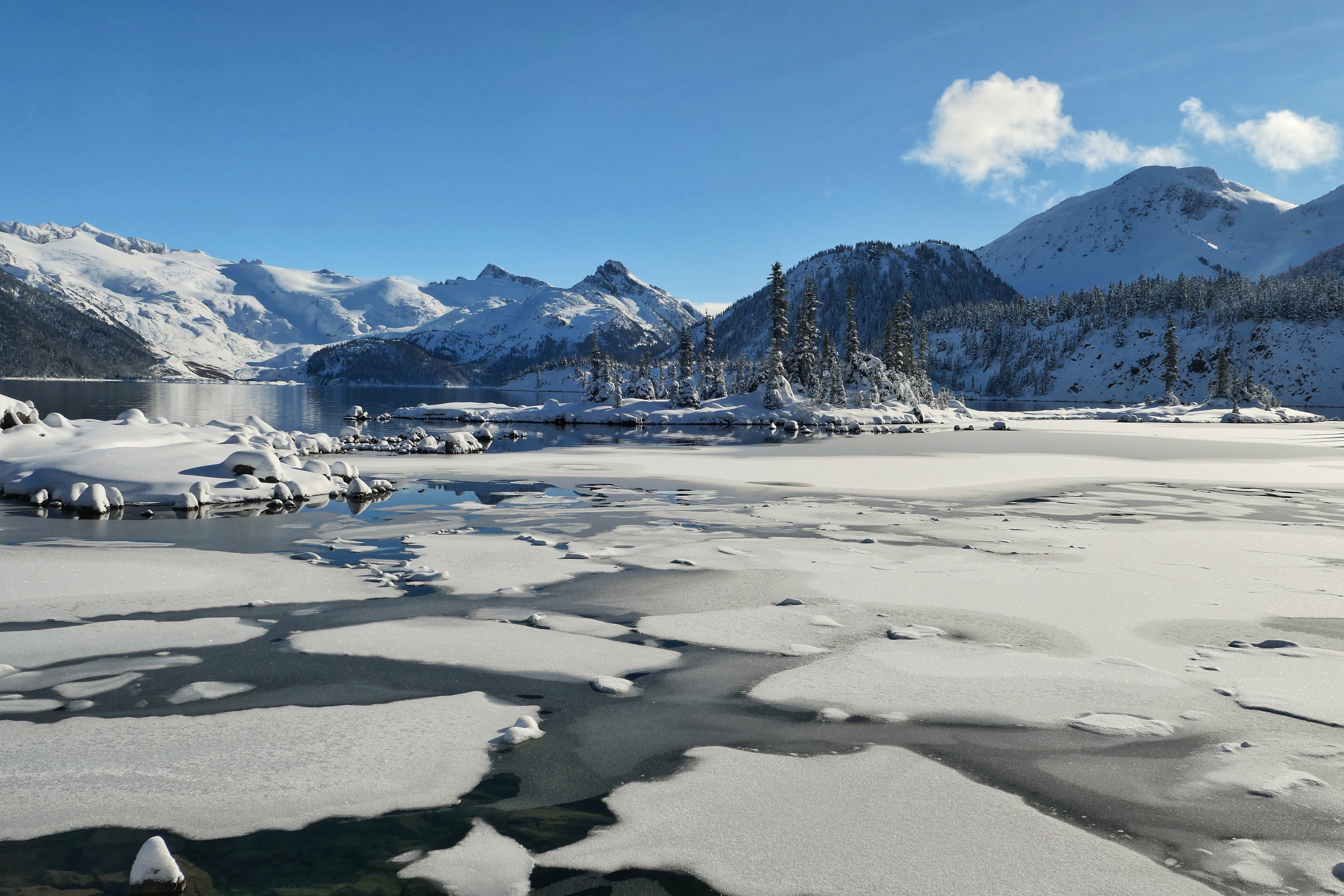 Laden Sie das Eis, Schnee, See, Natur, Mountains, Winter, Landschaft-Bild kostenlos auf Ihren PC-Desktop herunter